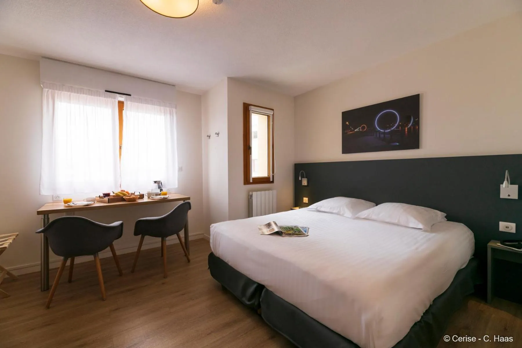 Bed in Cerise Nantes La Beaujoire