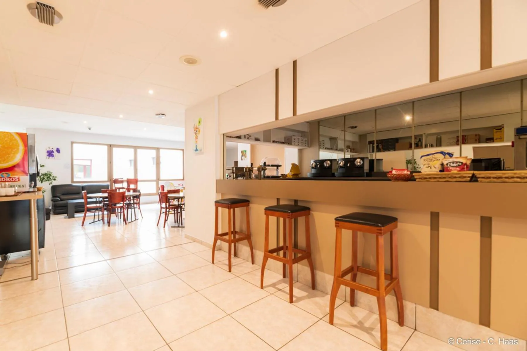 Lounge or bar in Cerise Nantes La Beaujoire