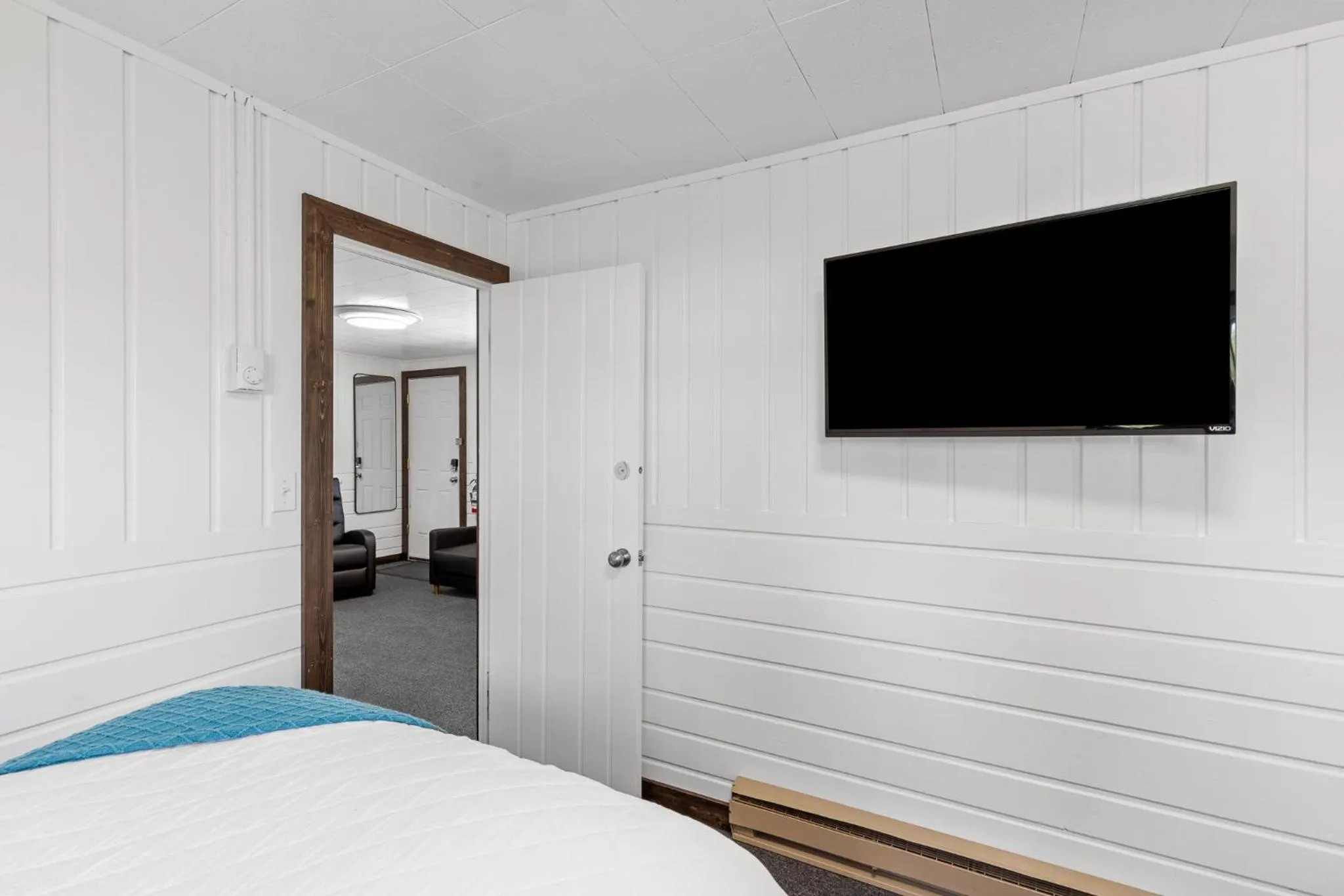 Bed in Lazy Duck Inn