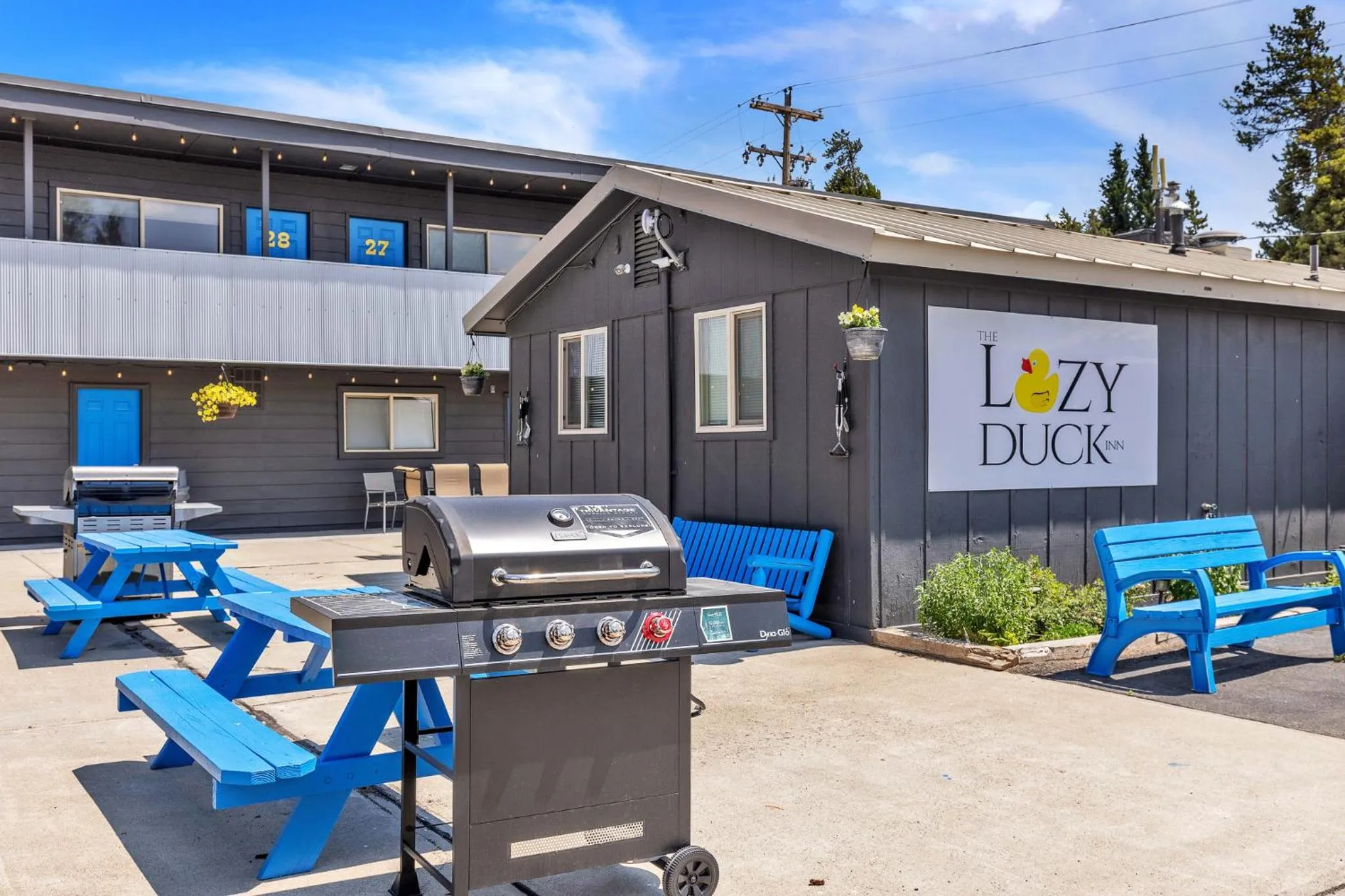 Property building in Lazy Duck Inn