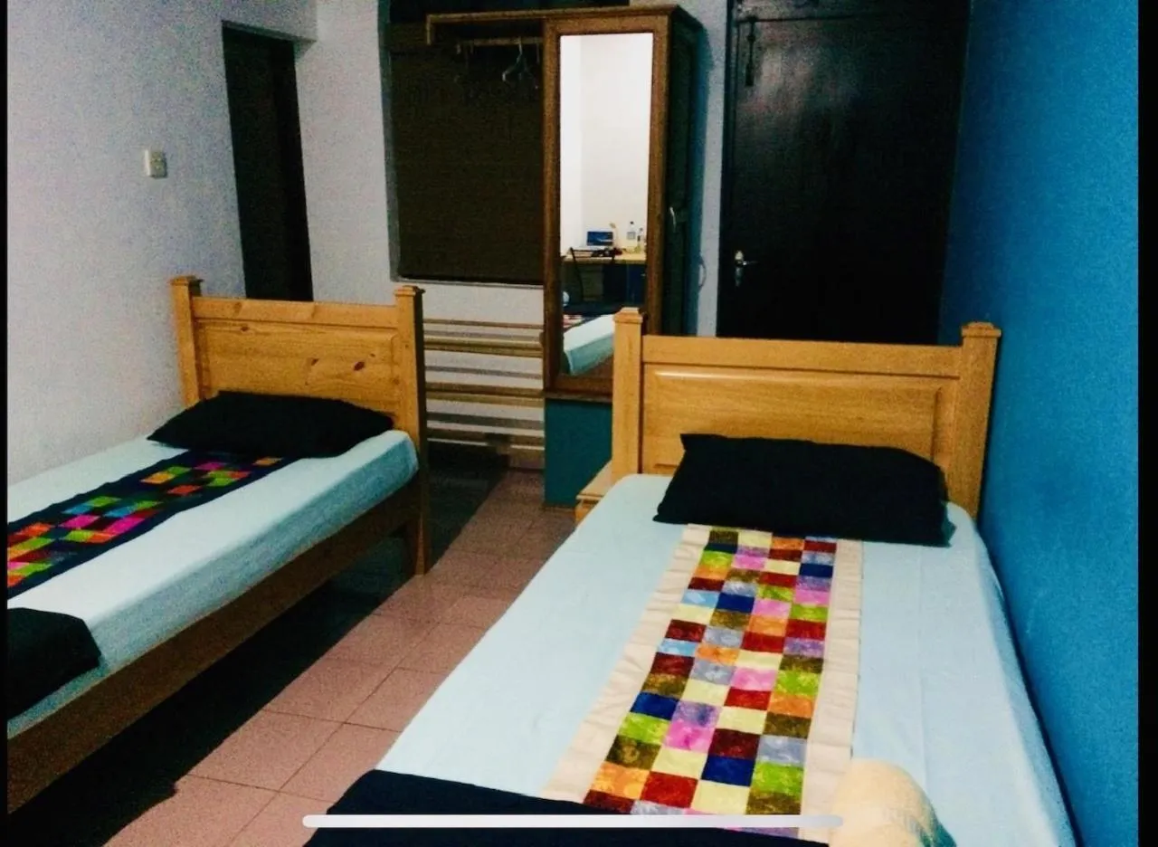 Bed in Breeze of Paradise