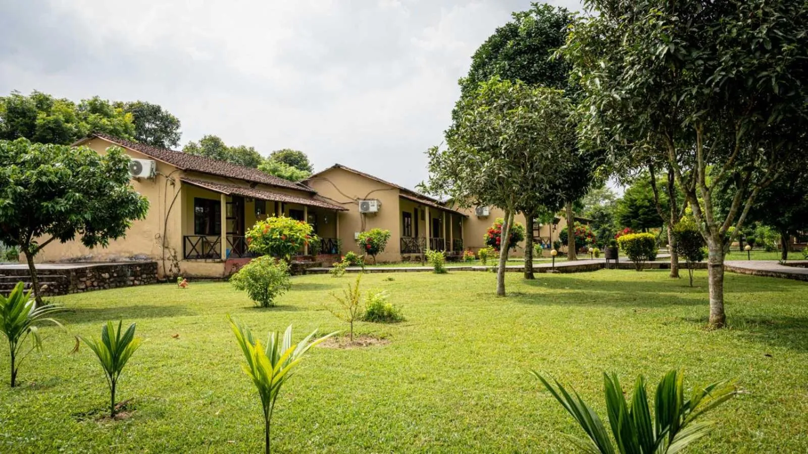 Garden in Wild Adventure Resort - Sunset Point