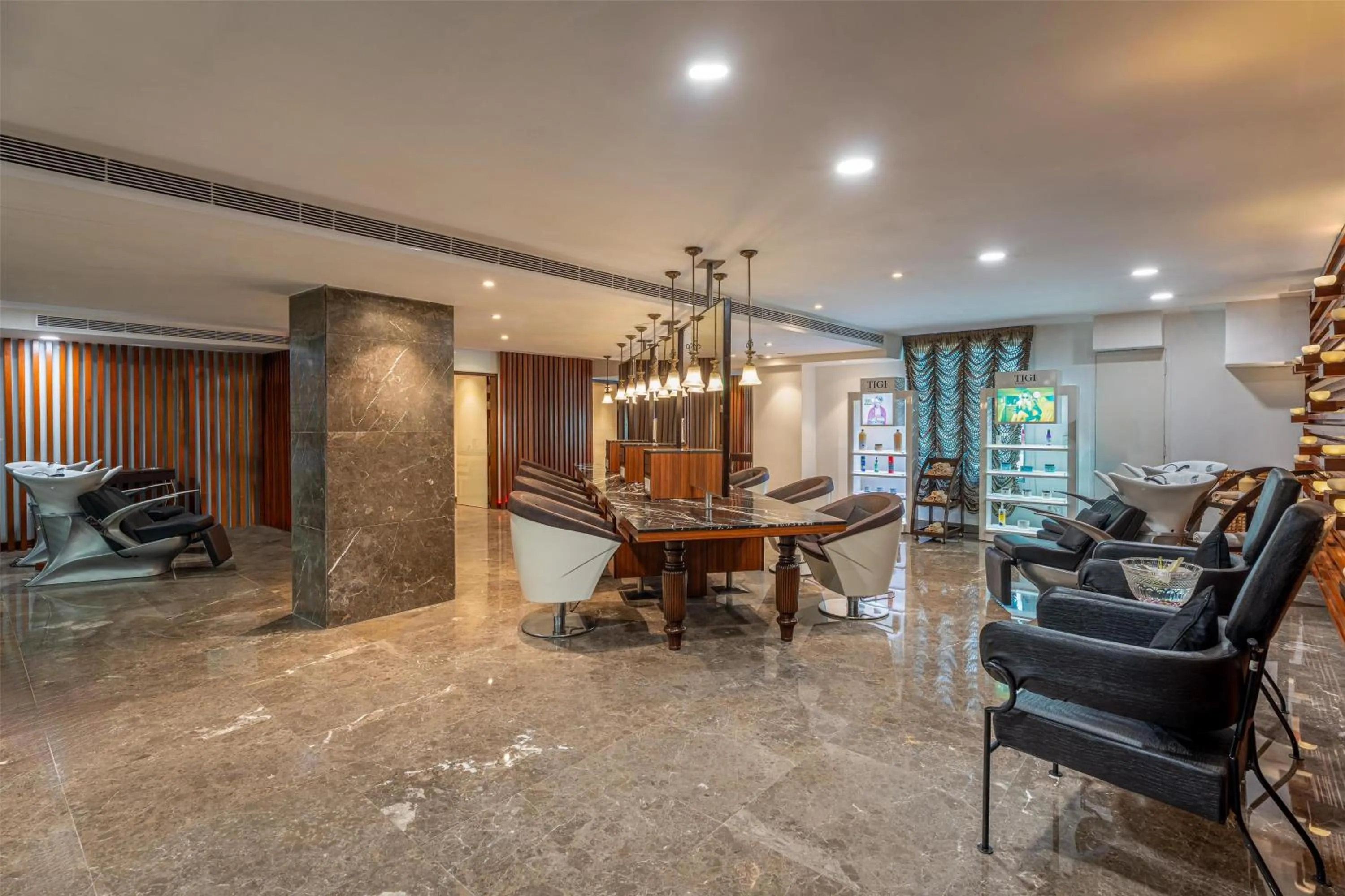 Fitness centre/facilities in Radisson Blu Hotel MBD Ludhiana