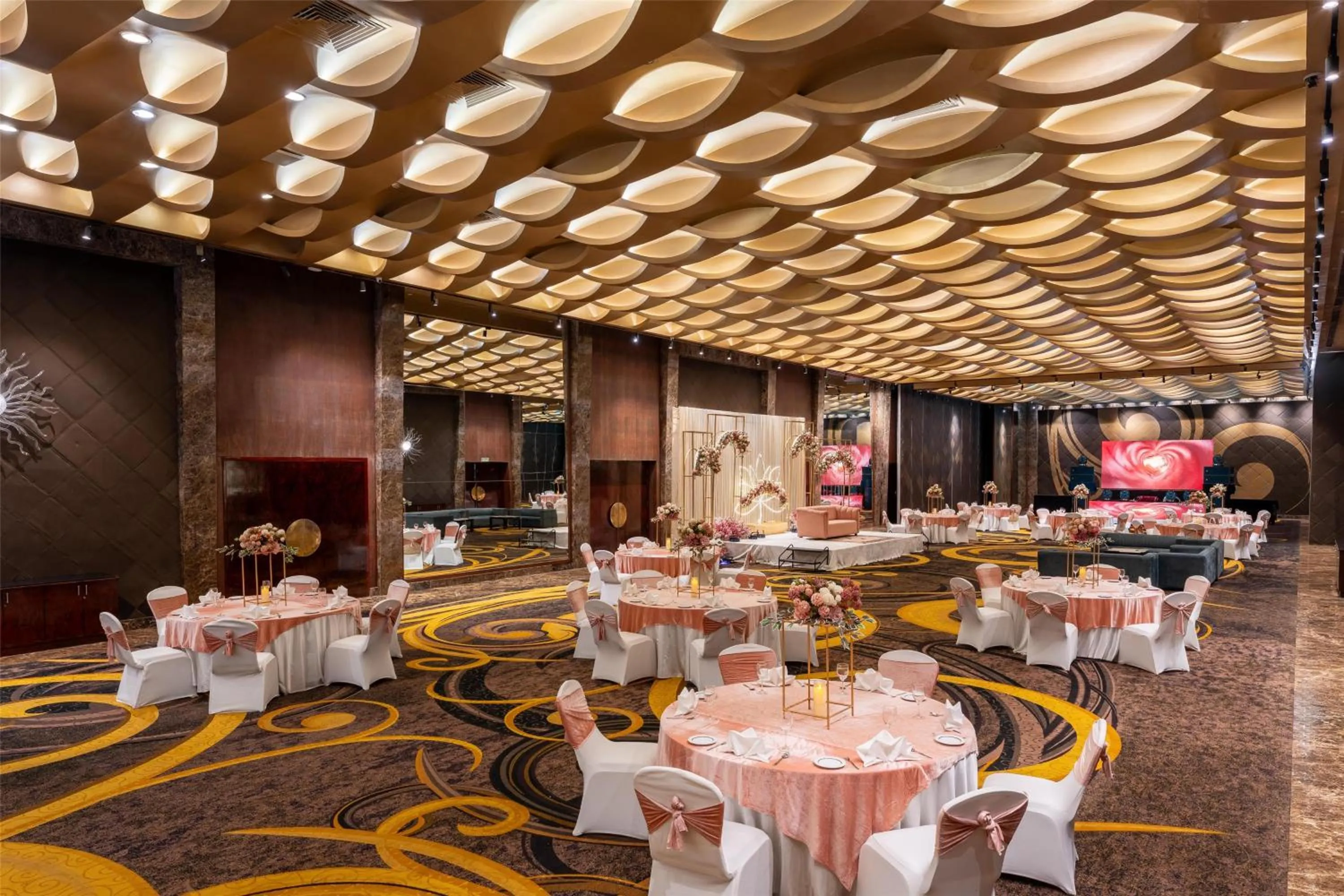 wedding in Radisson Blu Hotel MBD Ludhiana