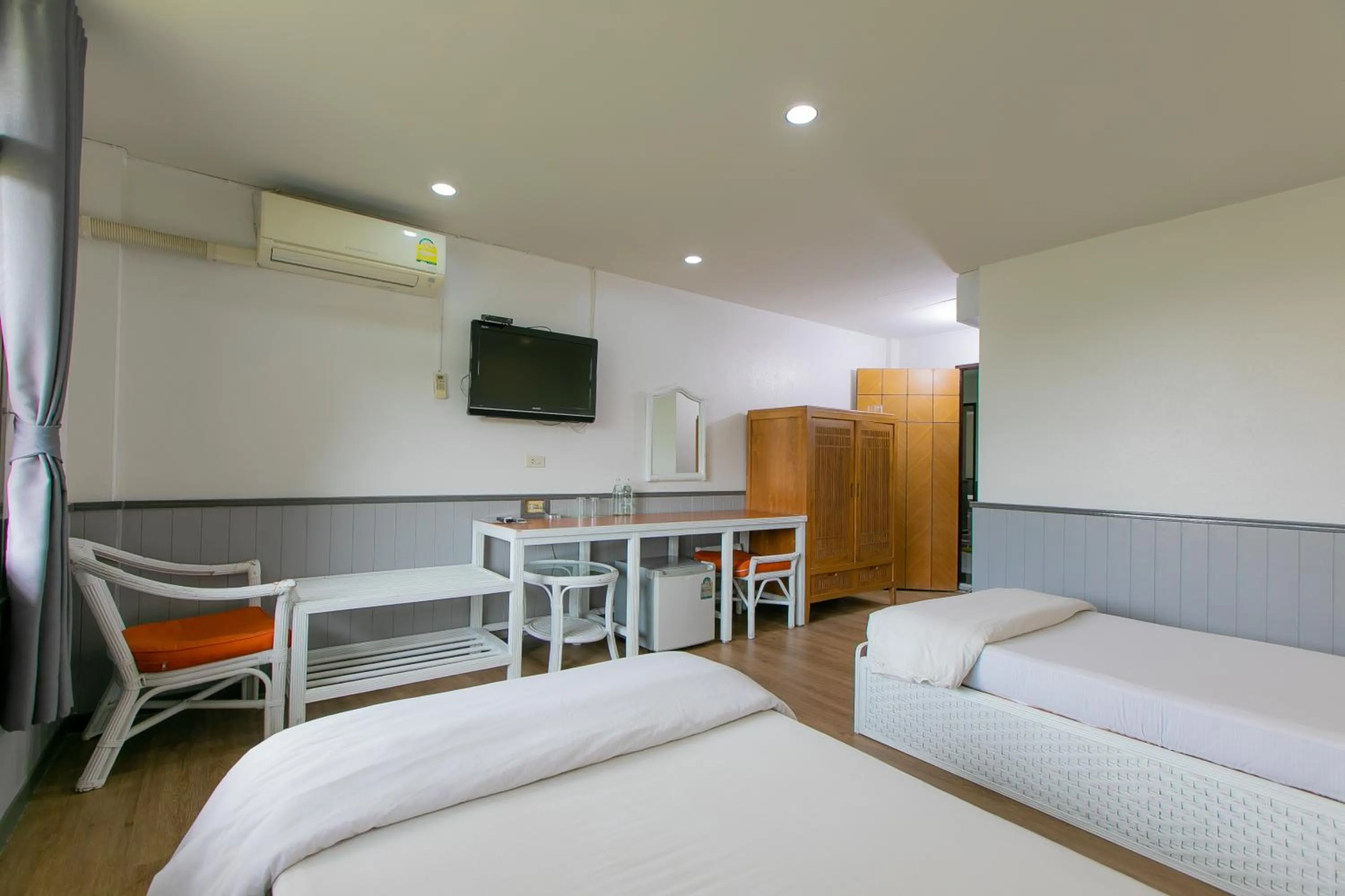 Bedroom, Bed in The Mercy Hotel