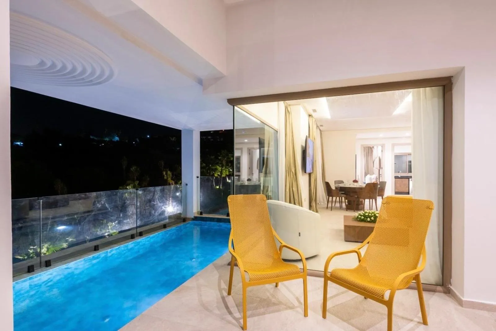 Pool view in Le Tanger Résidence Hôtelière