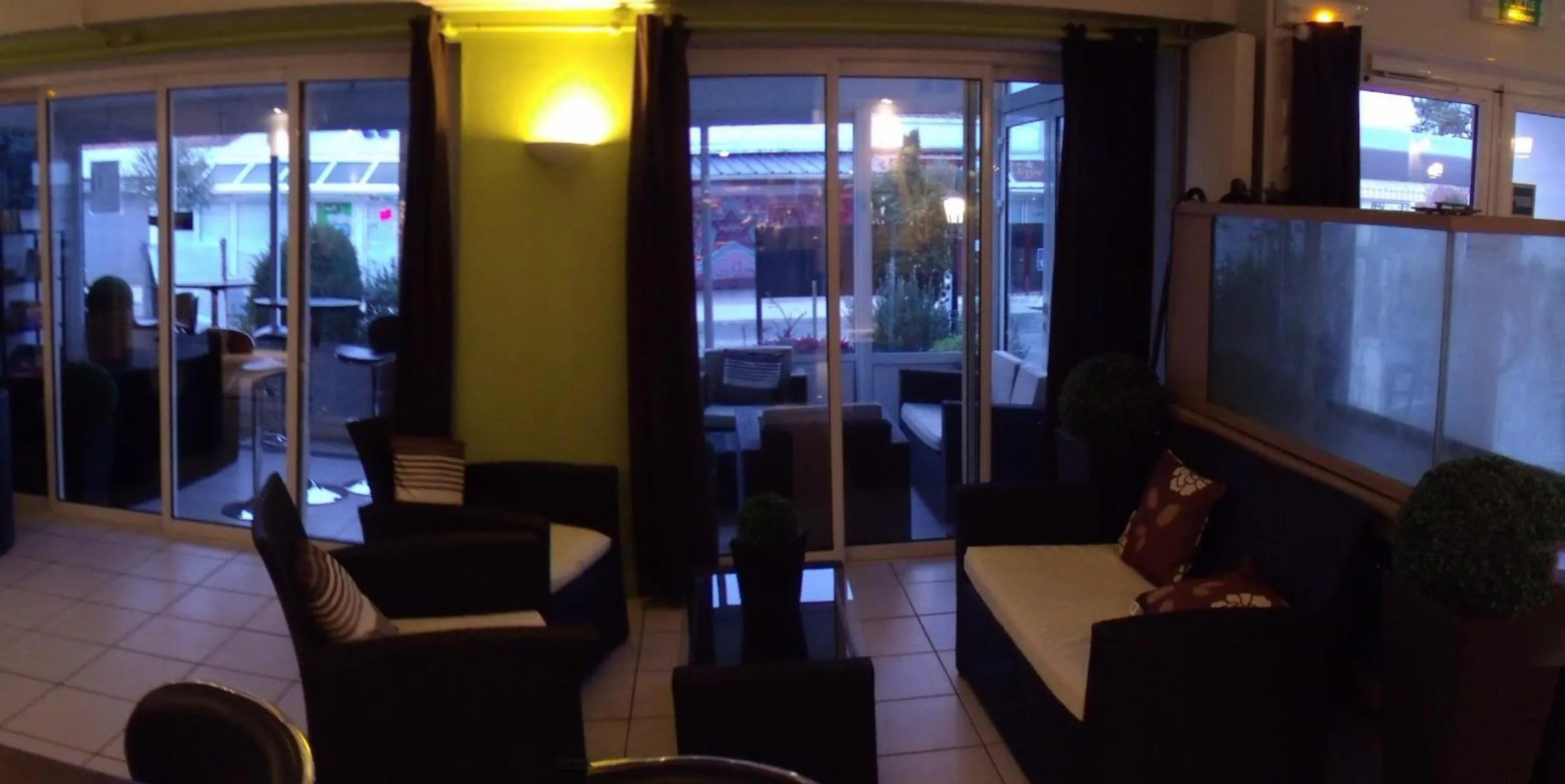 Lounge or bar in Hotel De La Mer