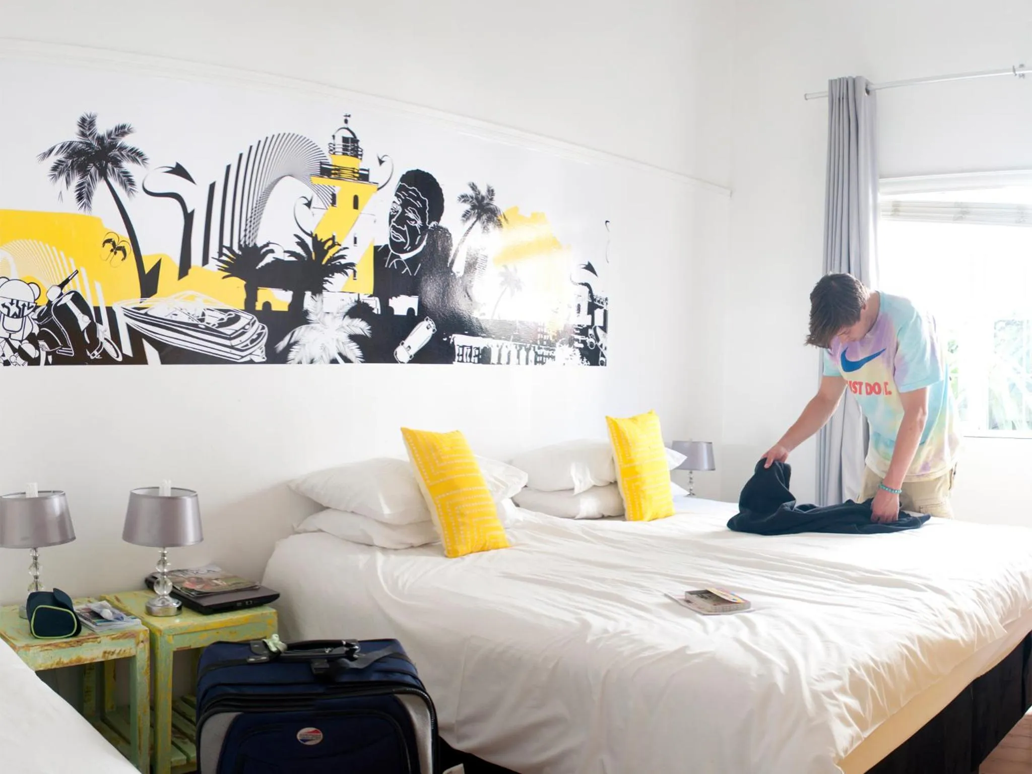 People in Atlantic Point Backpackers