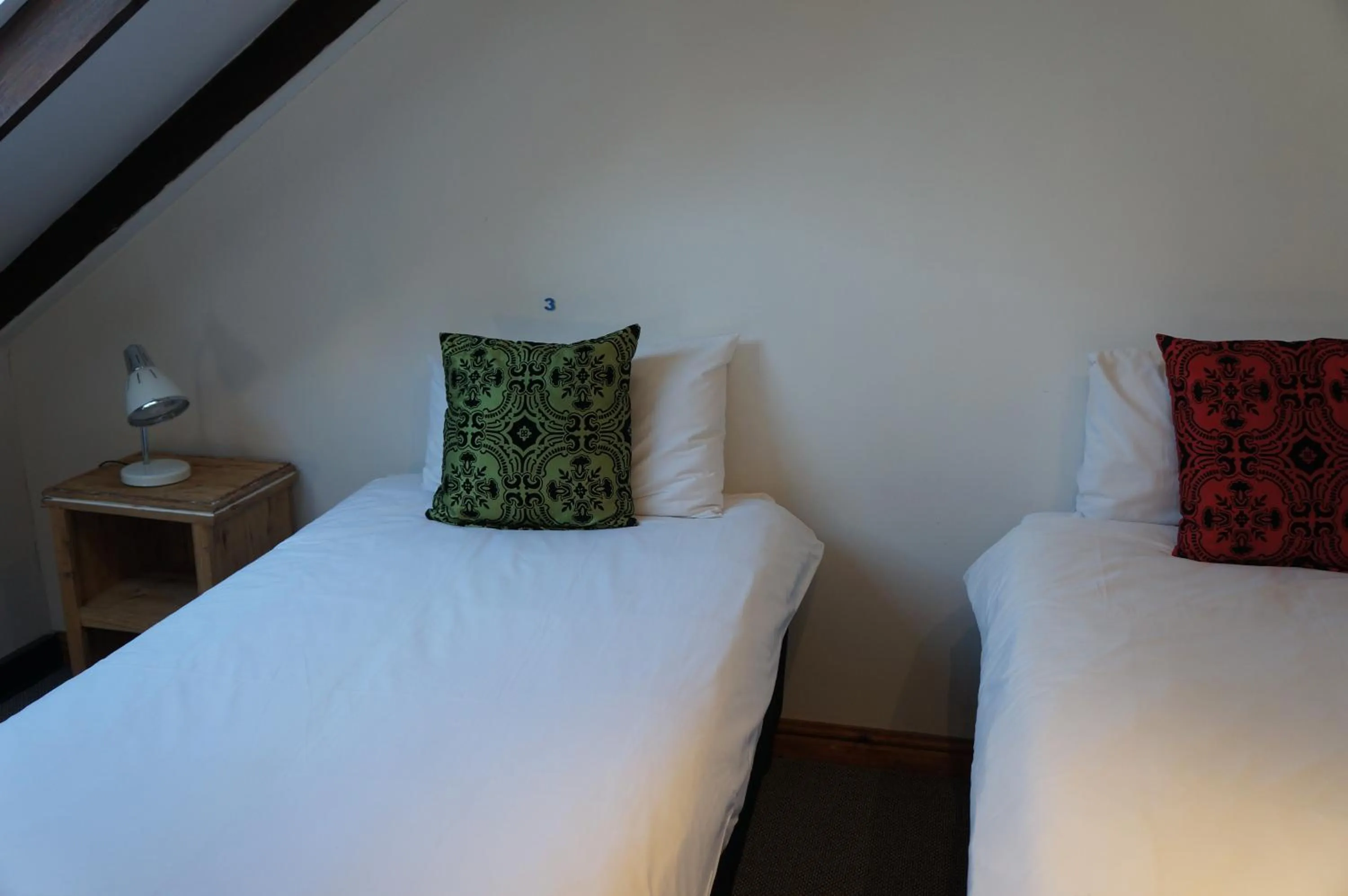 Bed in Atlantic Point Backpackers