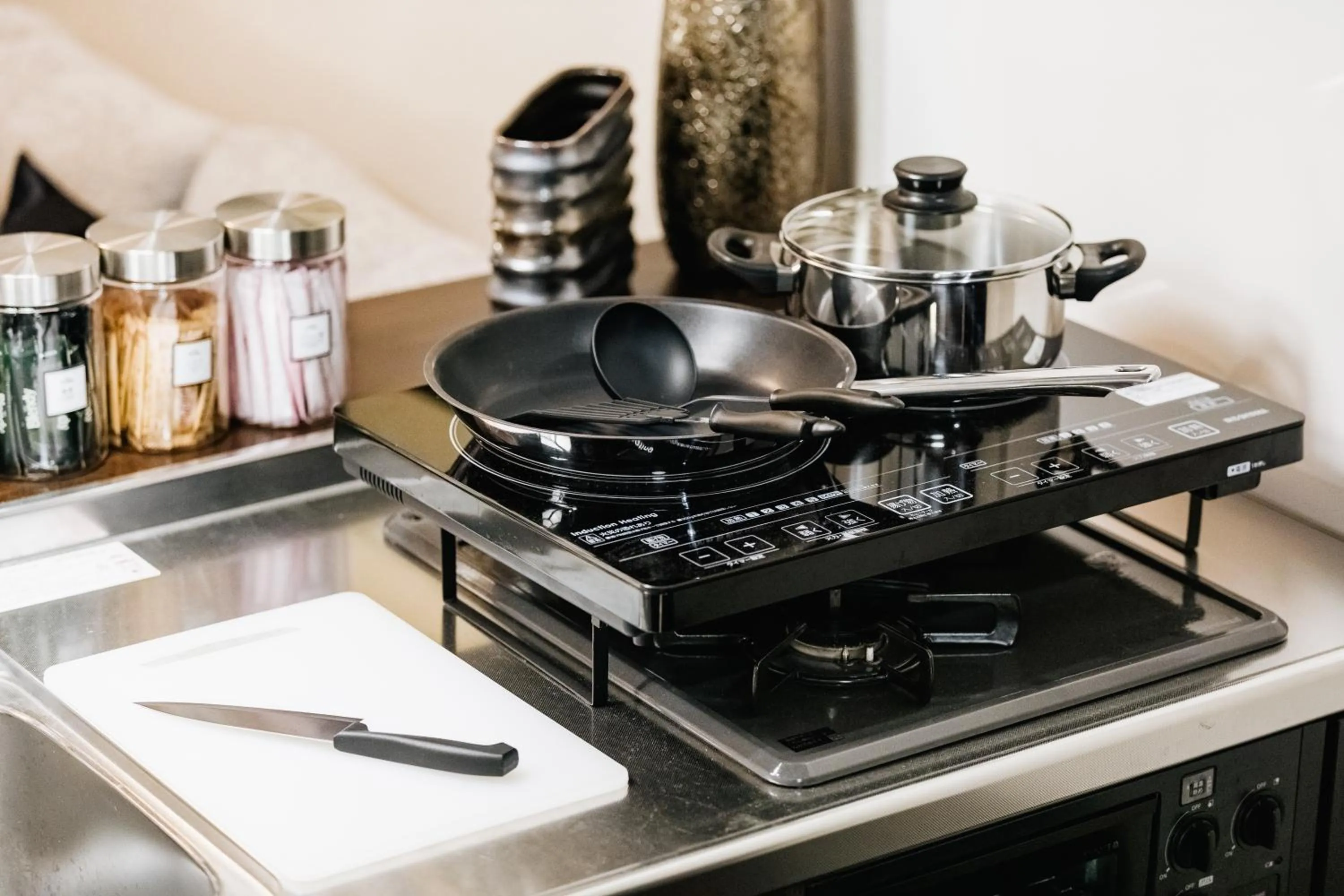 Prestige Suites Osaka Teradacho