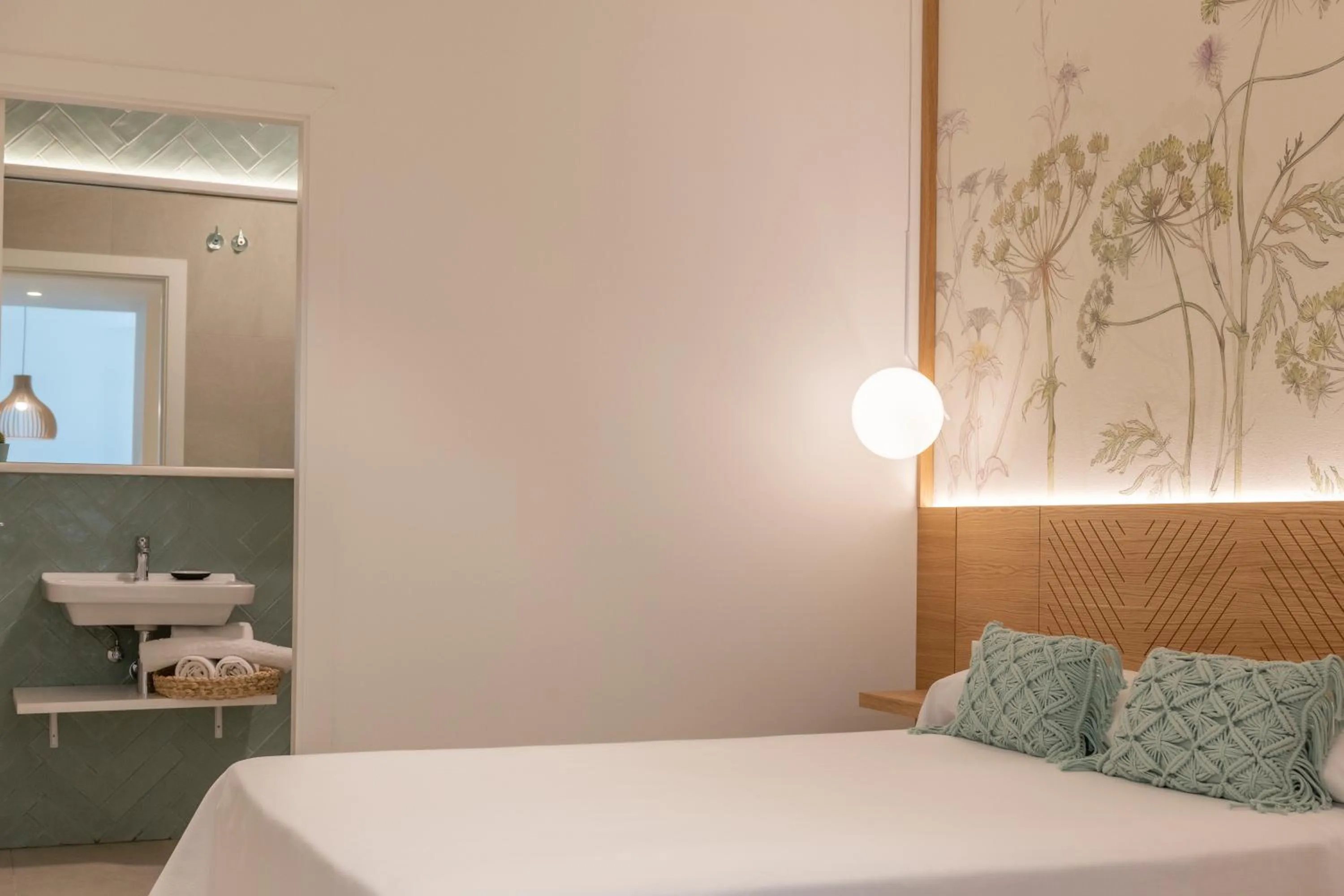 Bedroom, Bed in Alzocaire Hostal Boutique