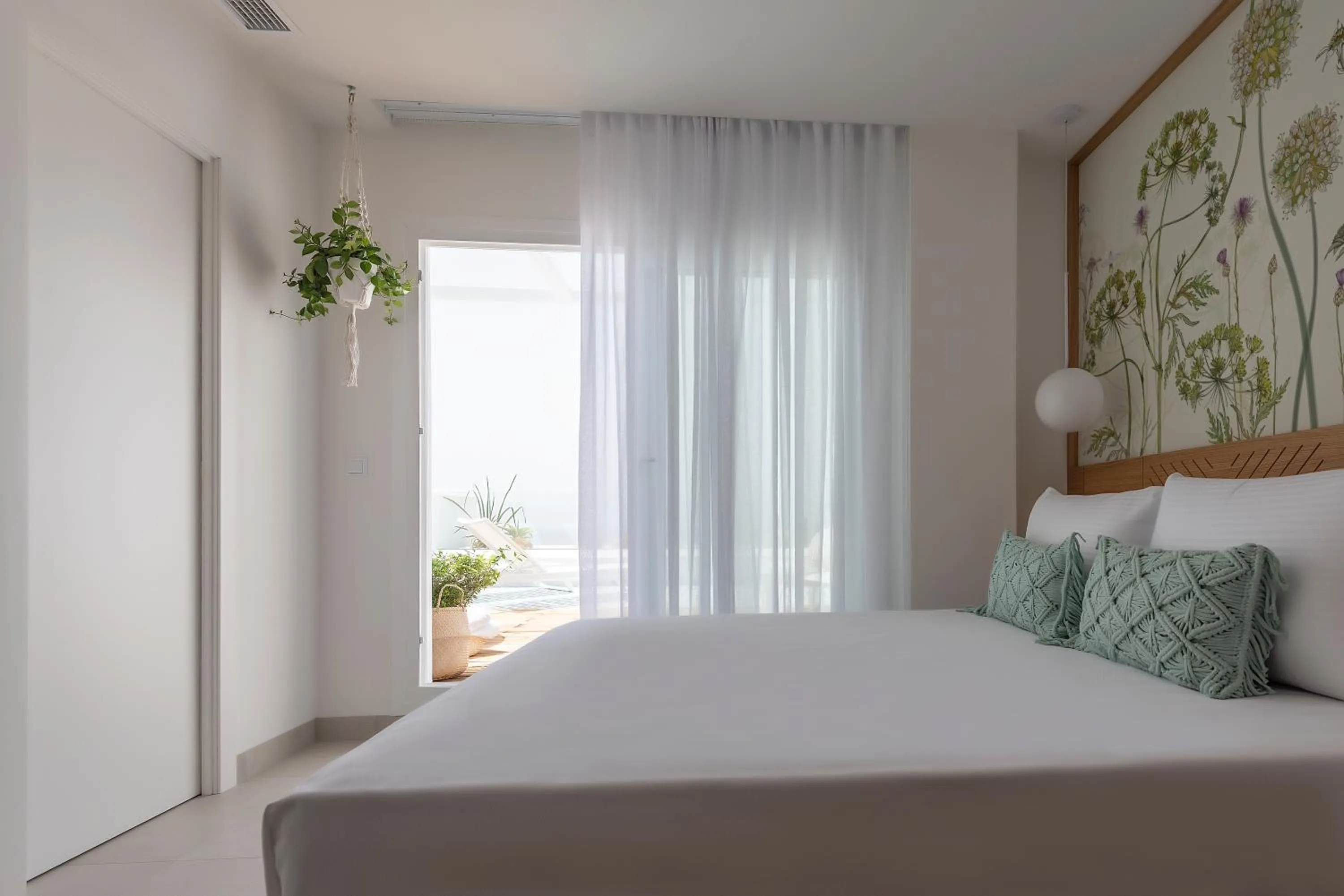 Photo of the whole room, Bed in Alzocaire Hostal Boutique