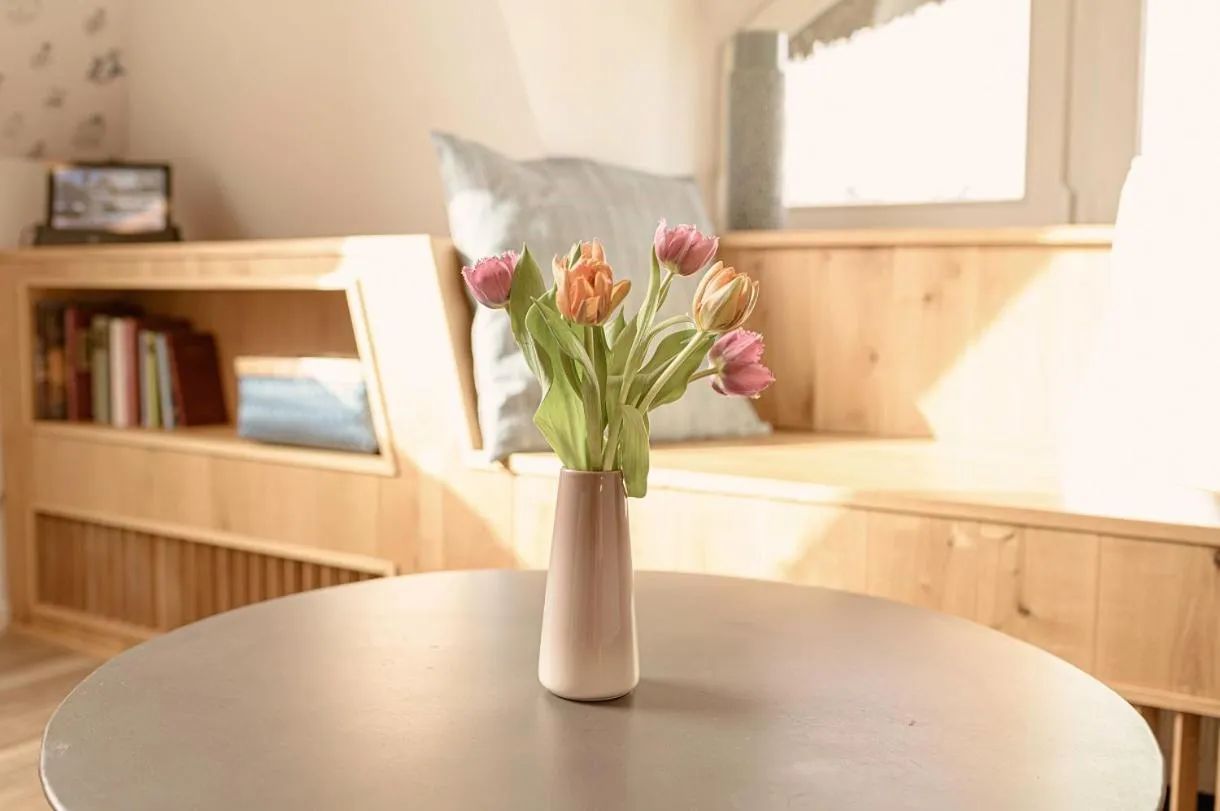 Seating area, Bed in Strandhaus Ahrenshoop