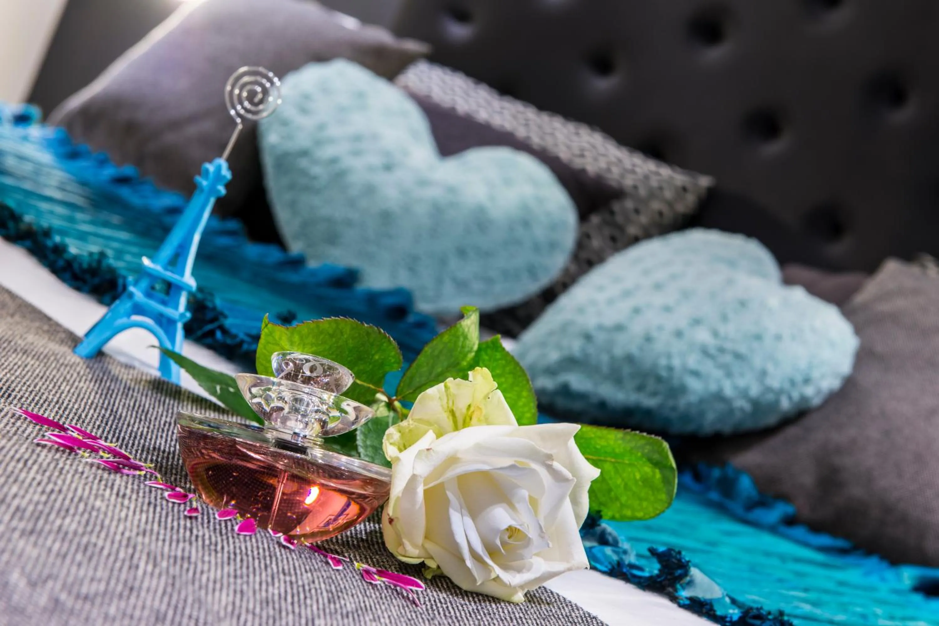 Decorative detail in Hôtel Villa Bohème