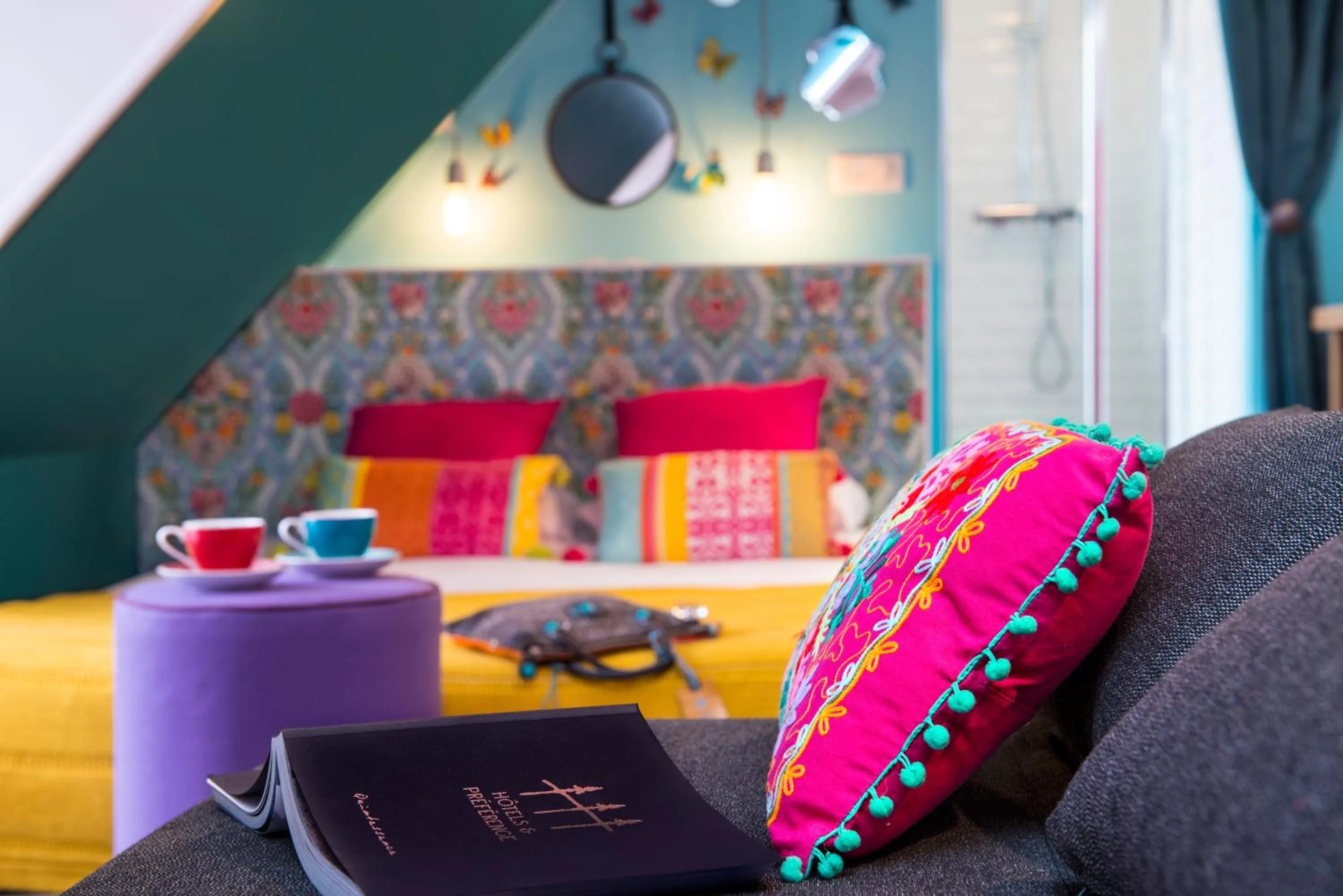 Decorative detail in Hôtel Villa Bohème