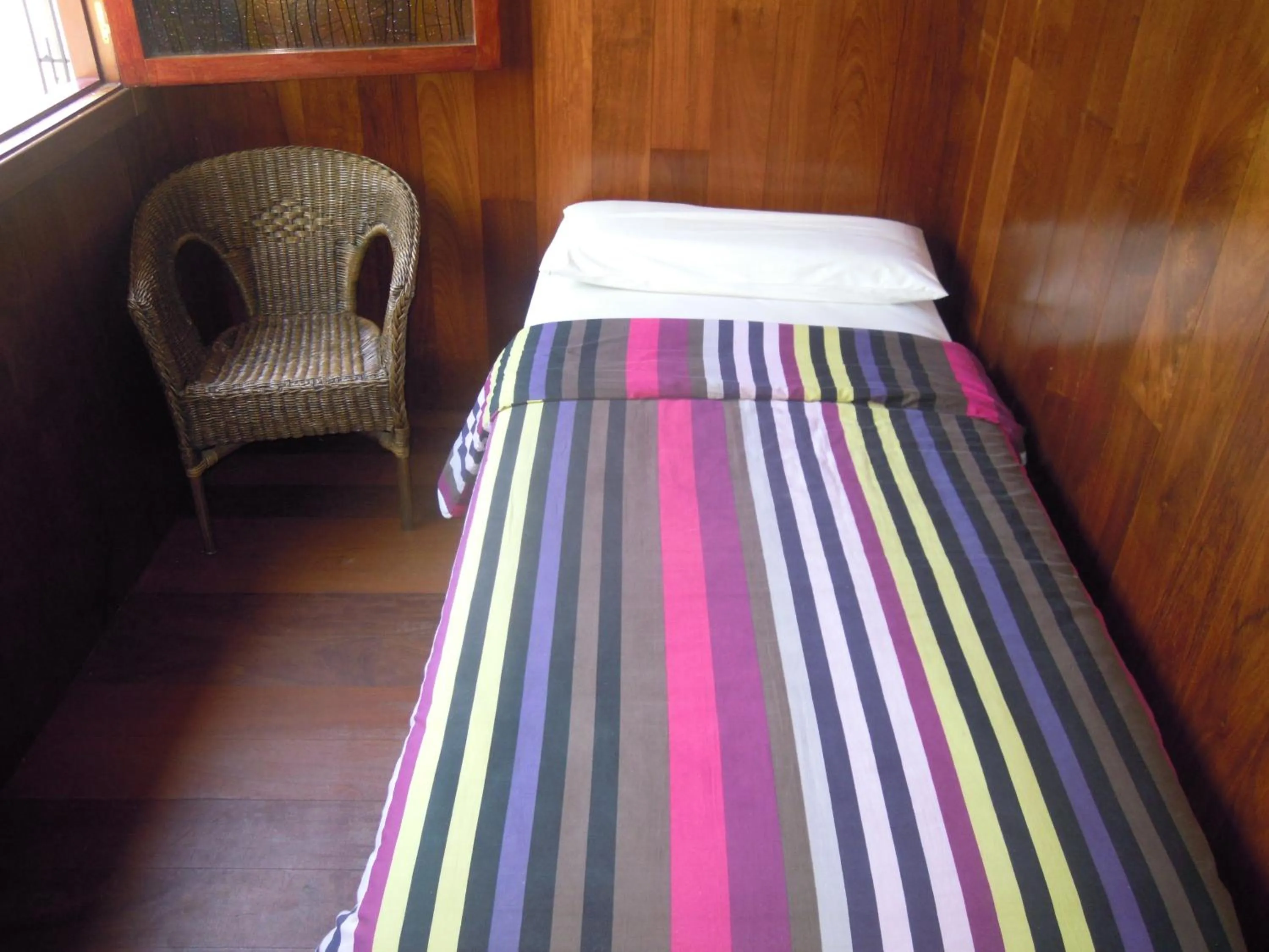 Photo of the whole room, Bed in Albergue O Durmiñento
