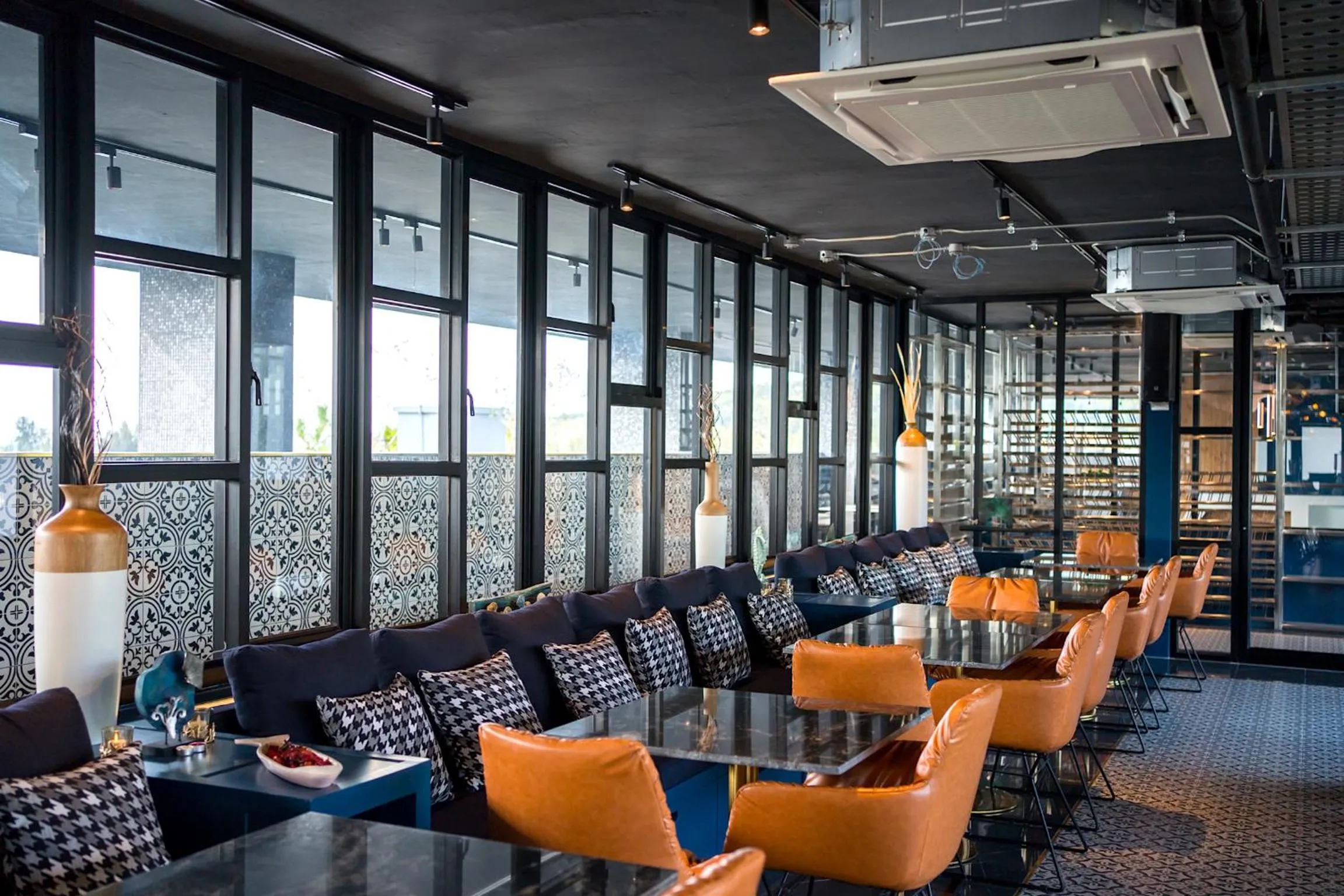 Restaurant/places to eat in Citygate Kamala Resort and Residence - Official Account