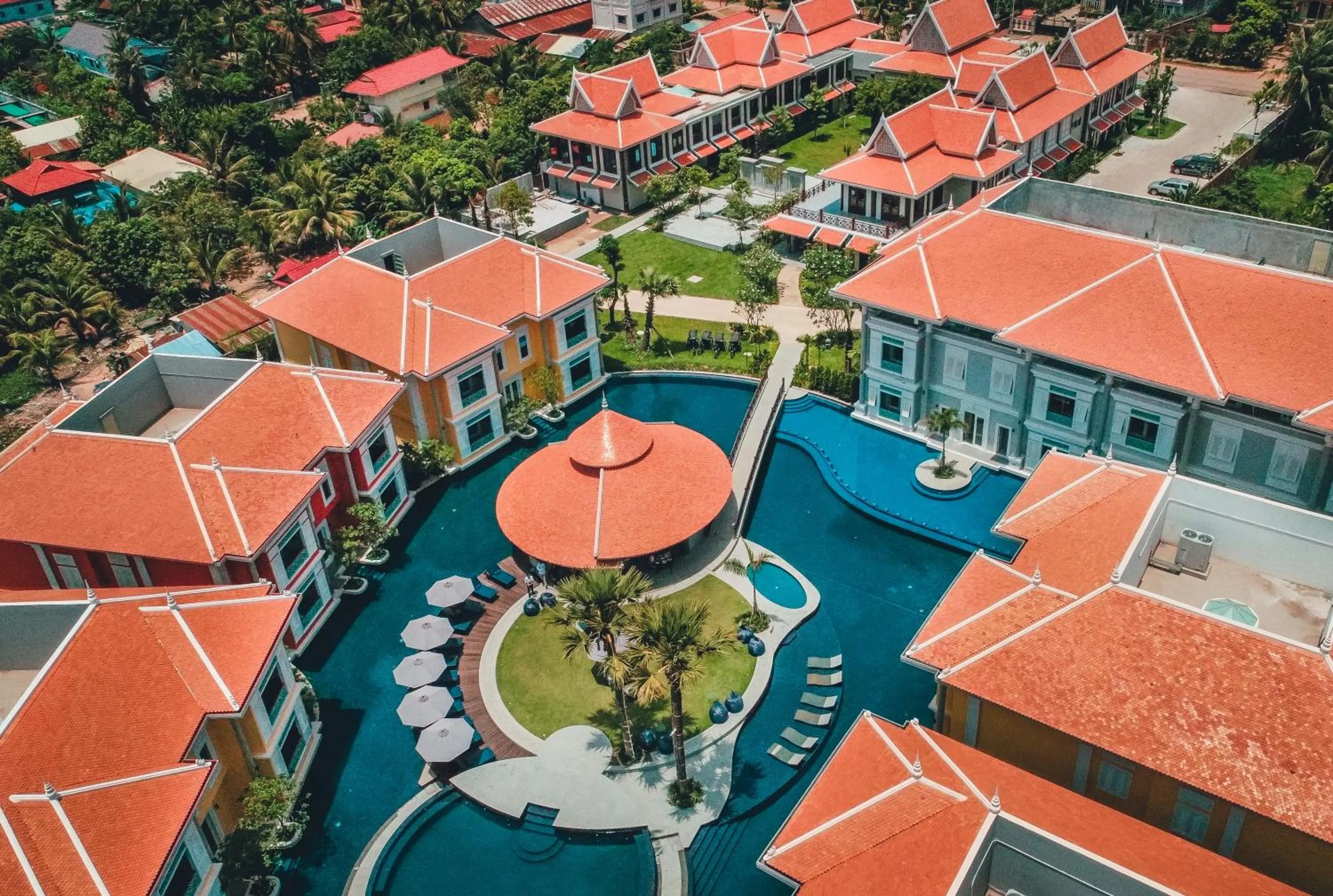 Property building in The Royal Family Suites by Memoire Palace Resort & Spa