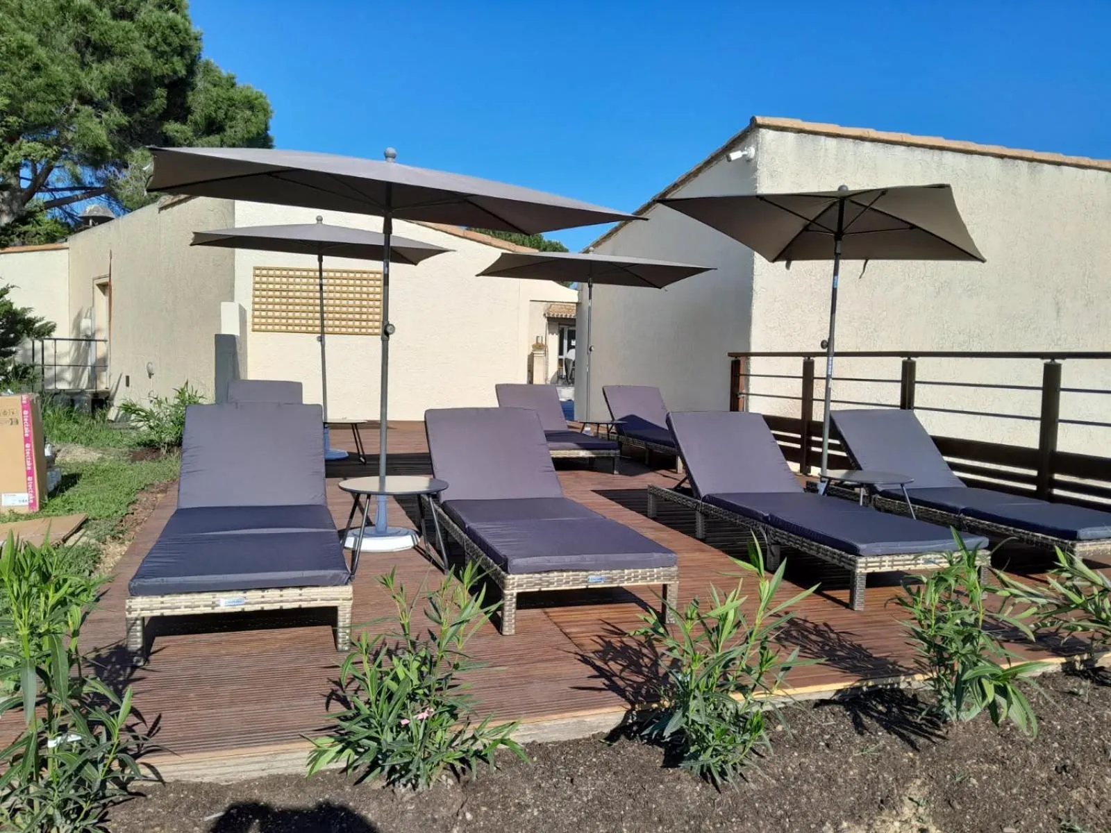 Le Devem De Mirapier