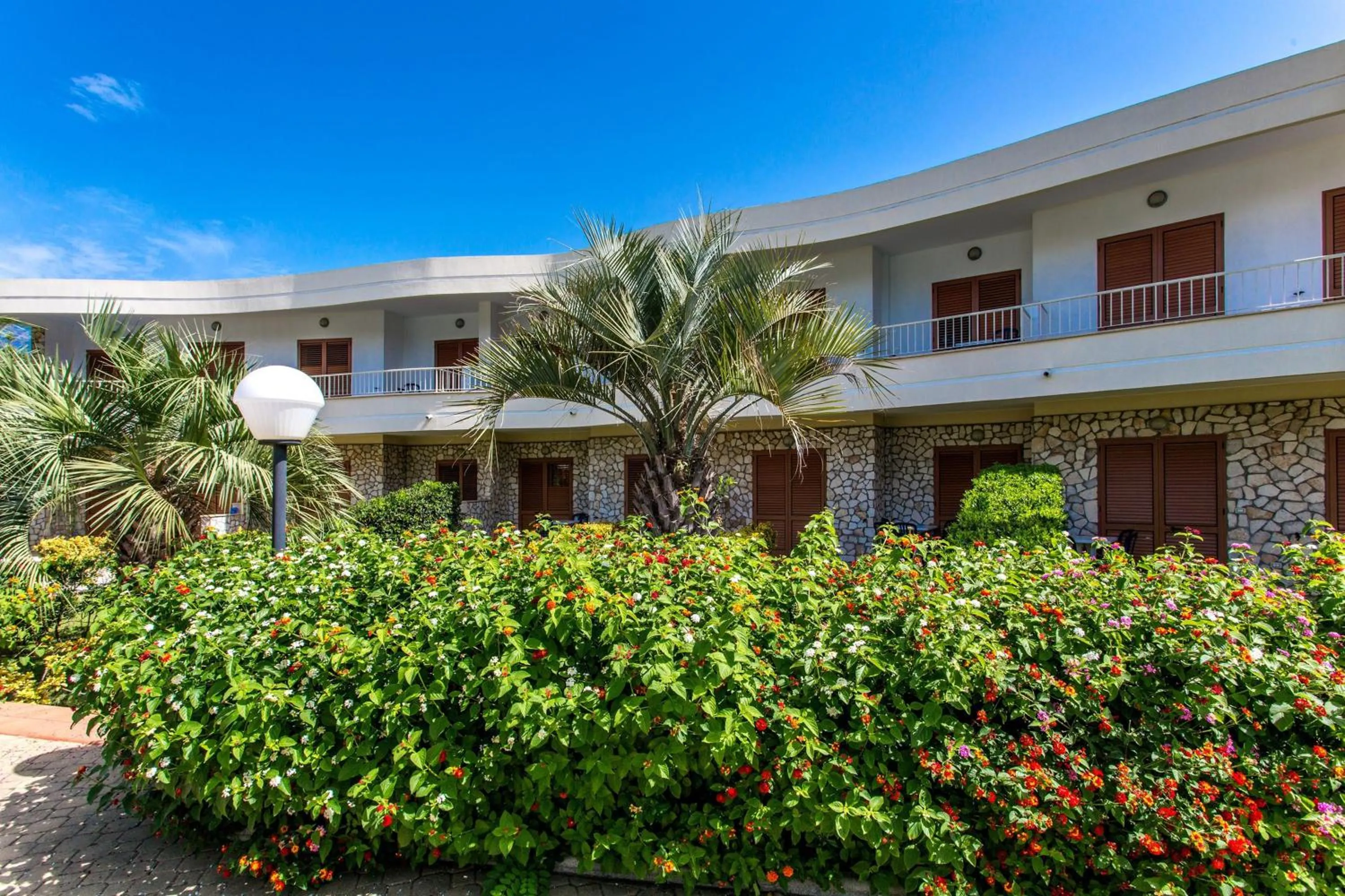 Facade/entrance in Club Residence La Castellana Mare