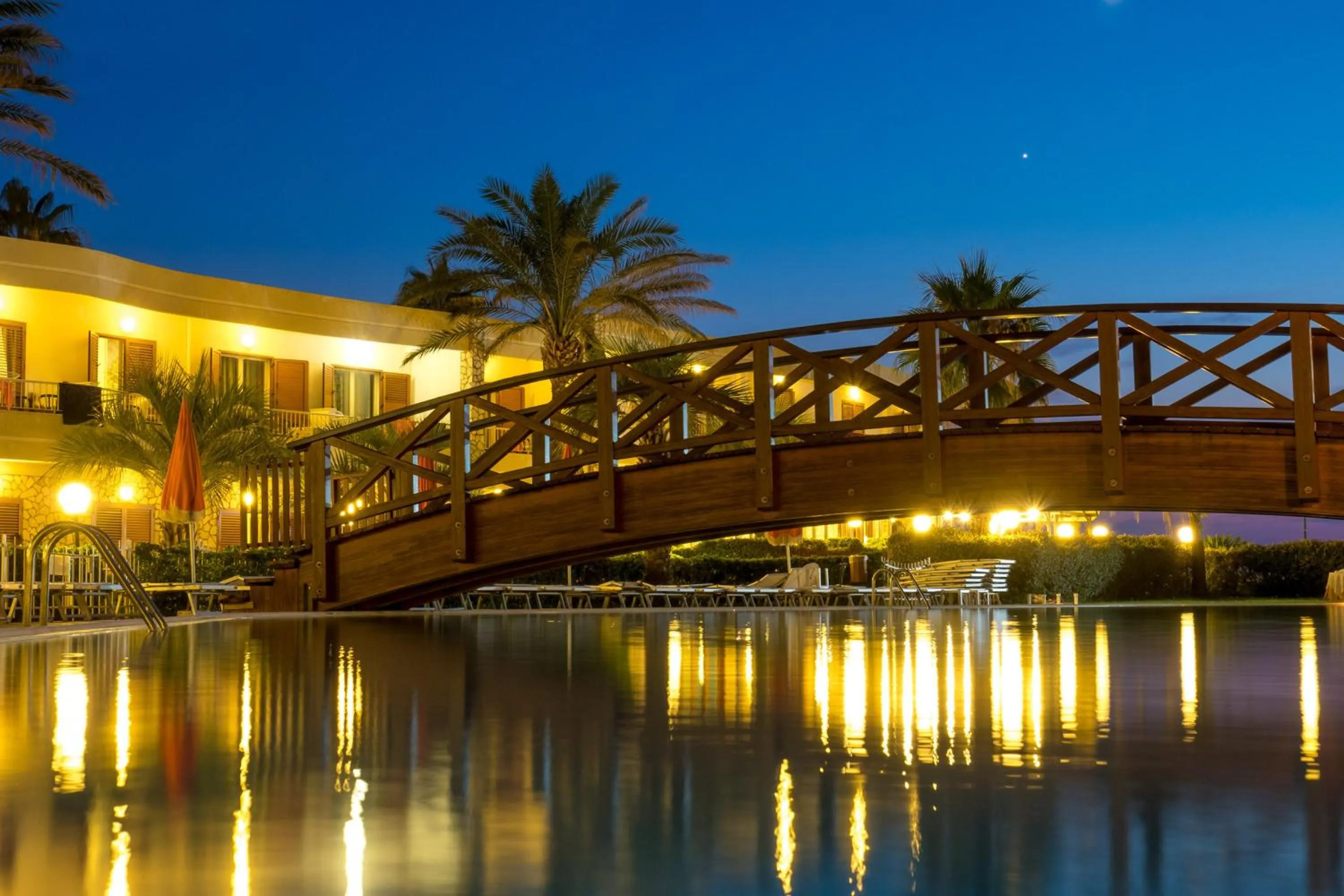 Swimming pool in Club Residence La Castellana Mare
