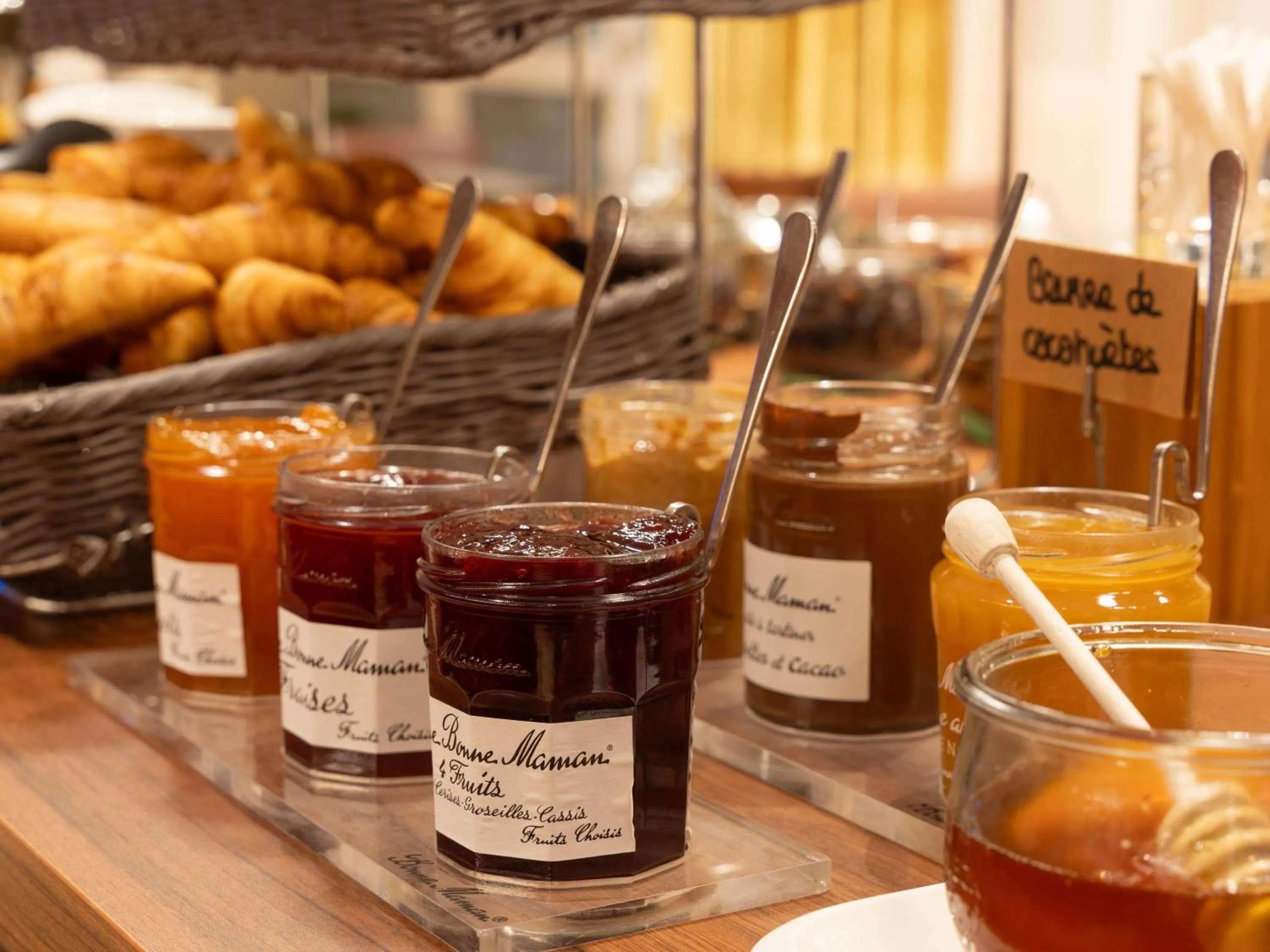 Breakfast in Novotel Nantes Centre Bord de Loire