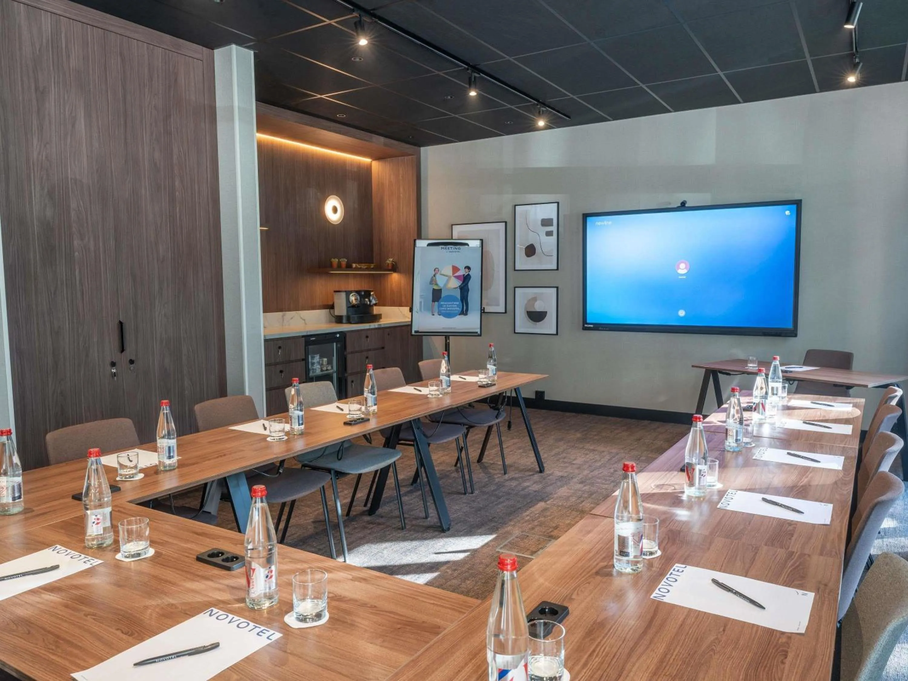 Meeting/conference room in Novotel Nantes Centre Bord de Loire