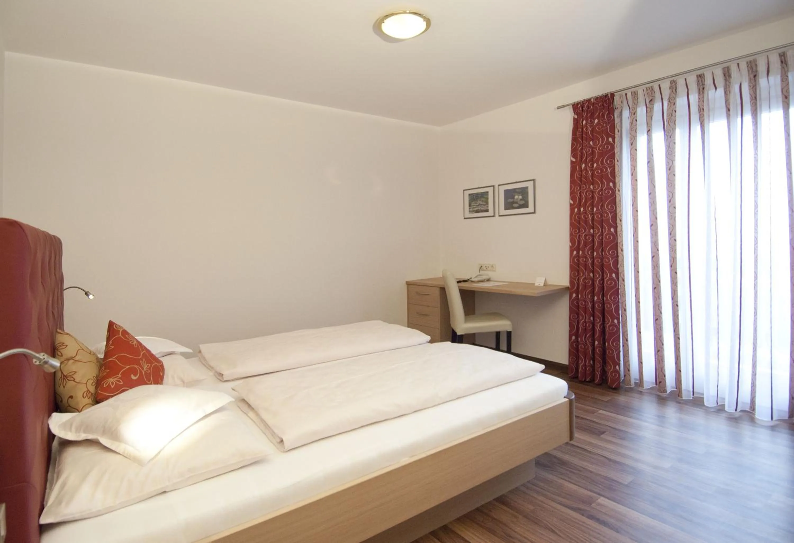 Bed in Obermaratscher Apartments Residence