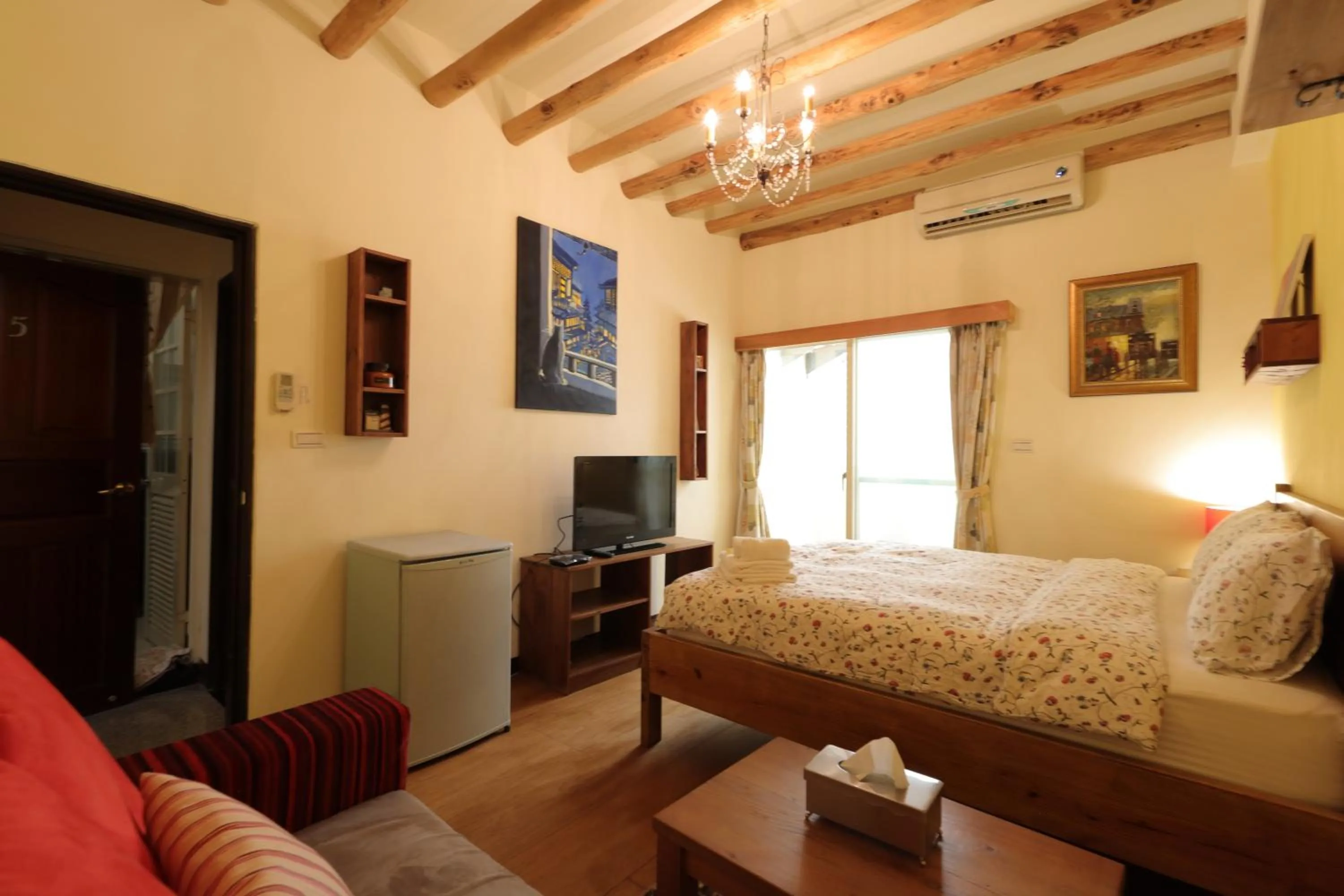 Bed in Seville Countrified B&B