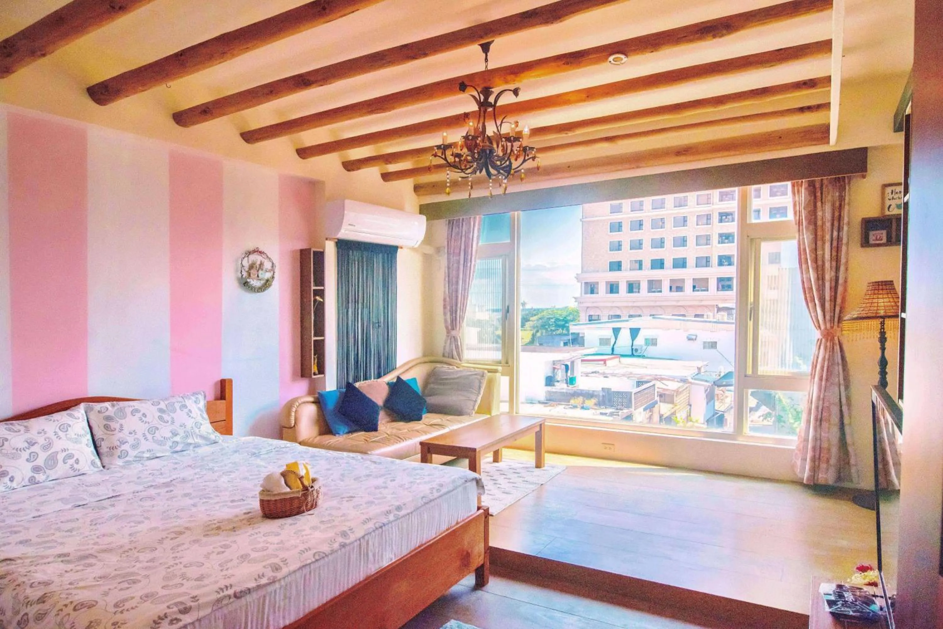 Decorative detail, Bed in Seville Countrified B&B