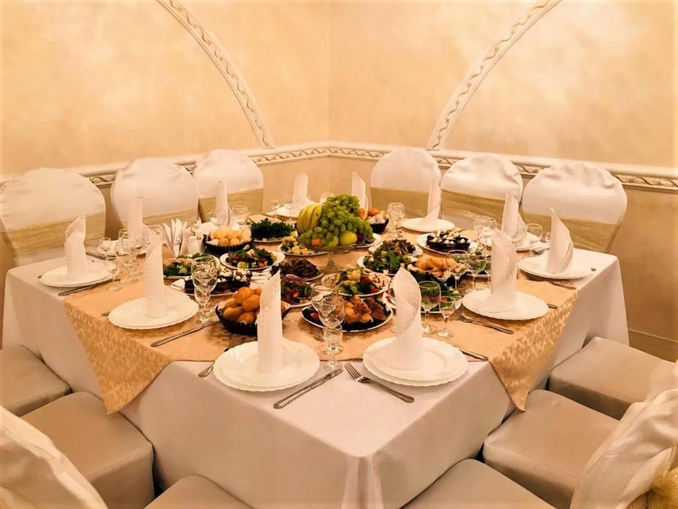 Restaurant/places to eat in Sultan Beibarys