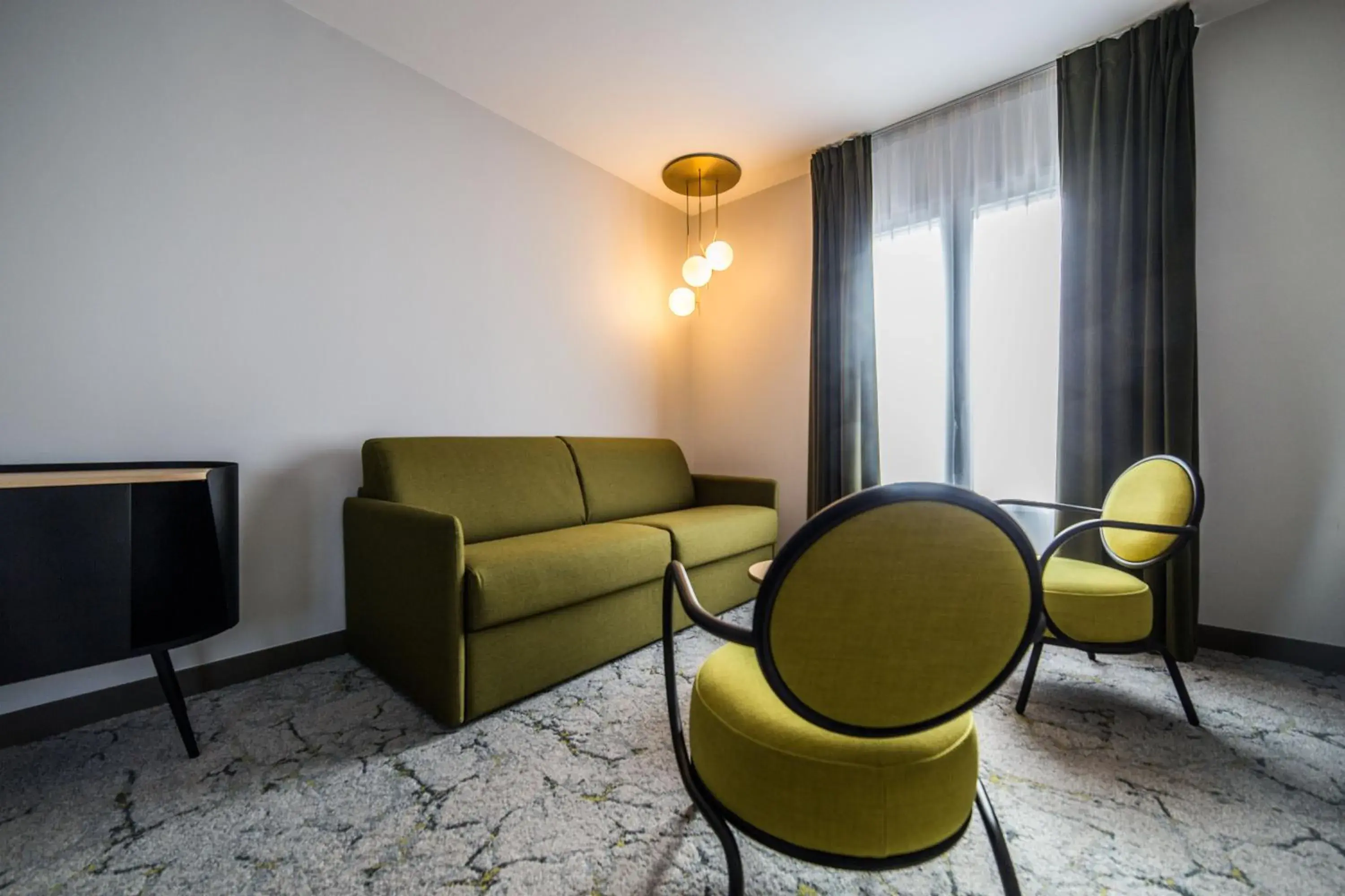 King Suite with Sofa Bed - Non-Smoking in Best Western Le Relais du Vigneron King Suite with Sofa Bed - Non-Smoking in Best Western Le Relais du Vigneron