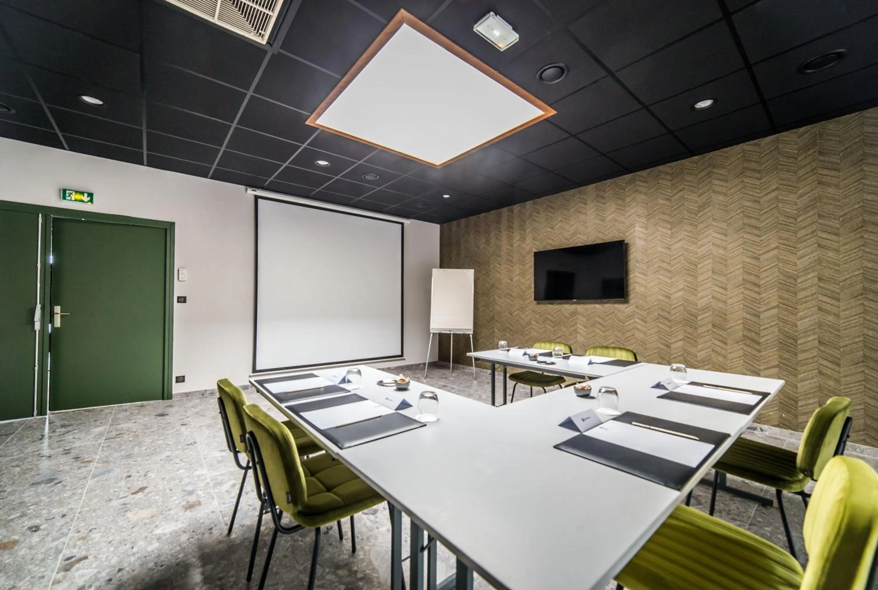 Meeting/conference room in Best Western Le Relais du Vigneron