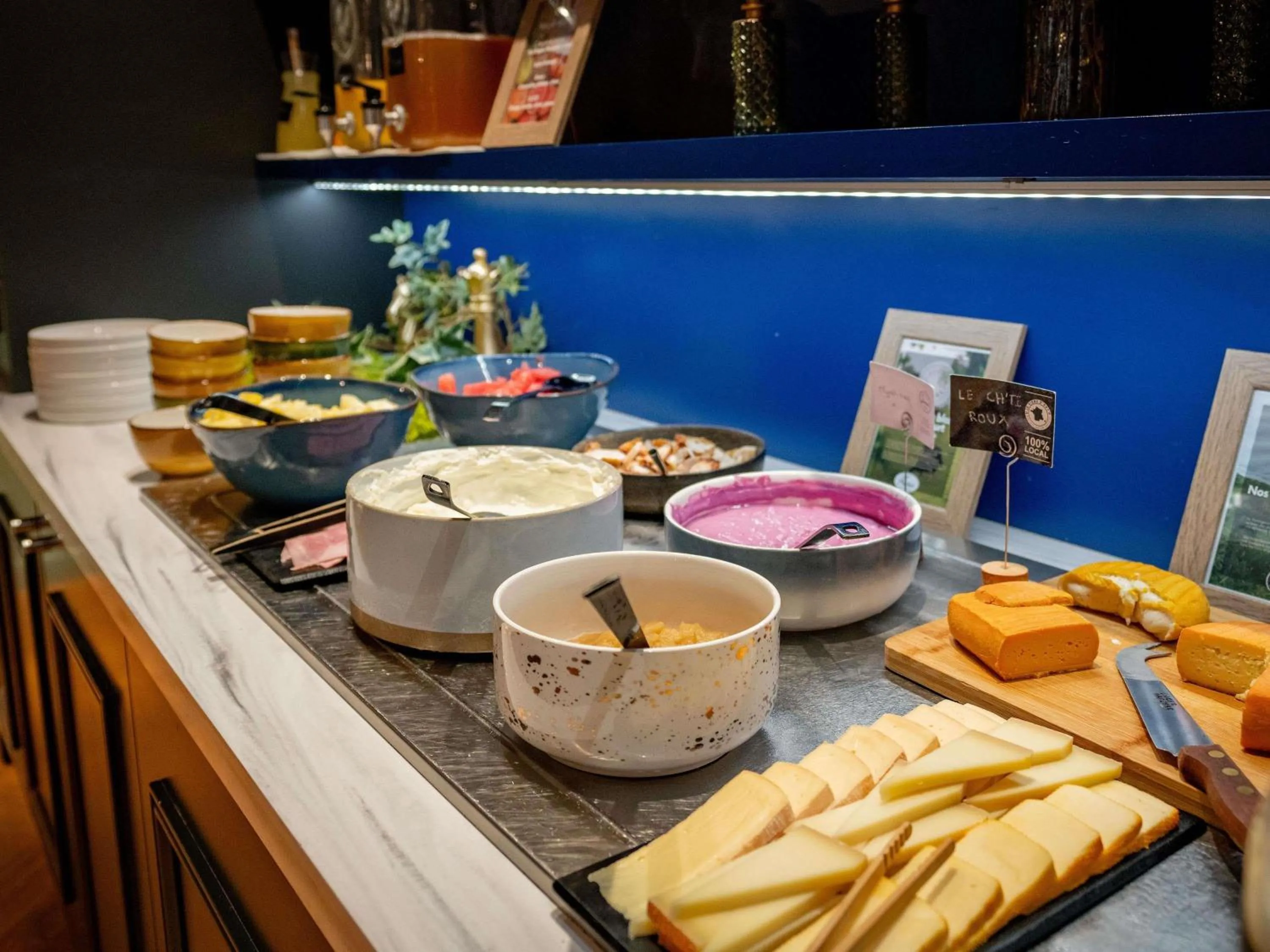 Breakfast in Mercure Saint Omer Centre Gare