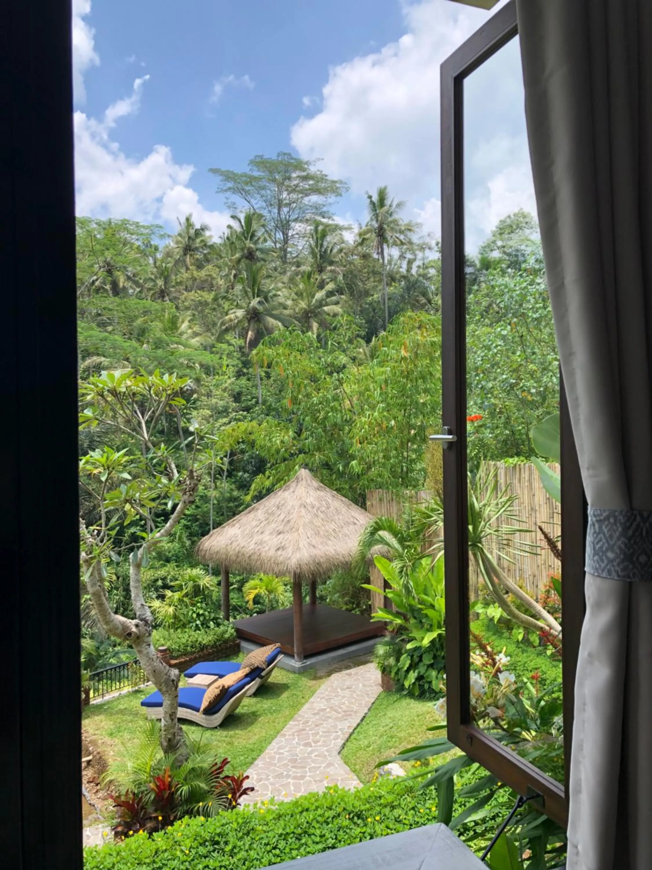 Garden view in Puri Kasih Gottlieb