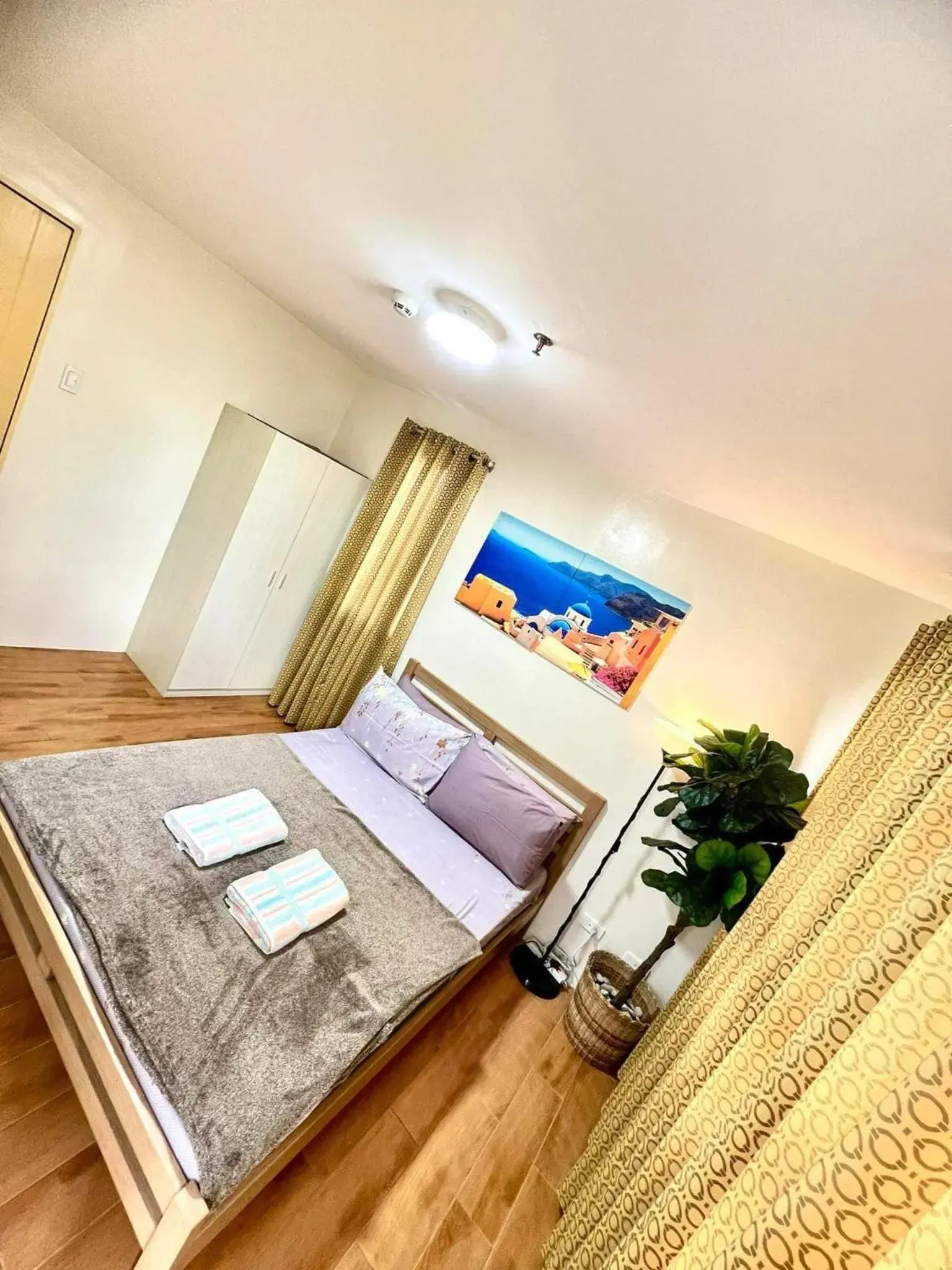 Two-Bedroom Apartment with Balcony in Davao Condo 2BR Pool Wifi Netflix Two-Bedroom Apartment with Balcony in Davao Condo 2BR Pool Wifi Netflix