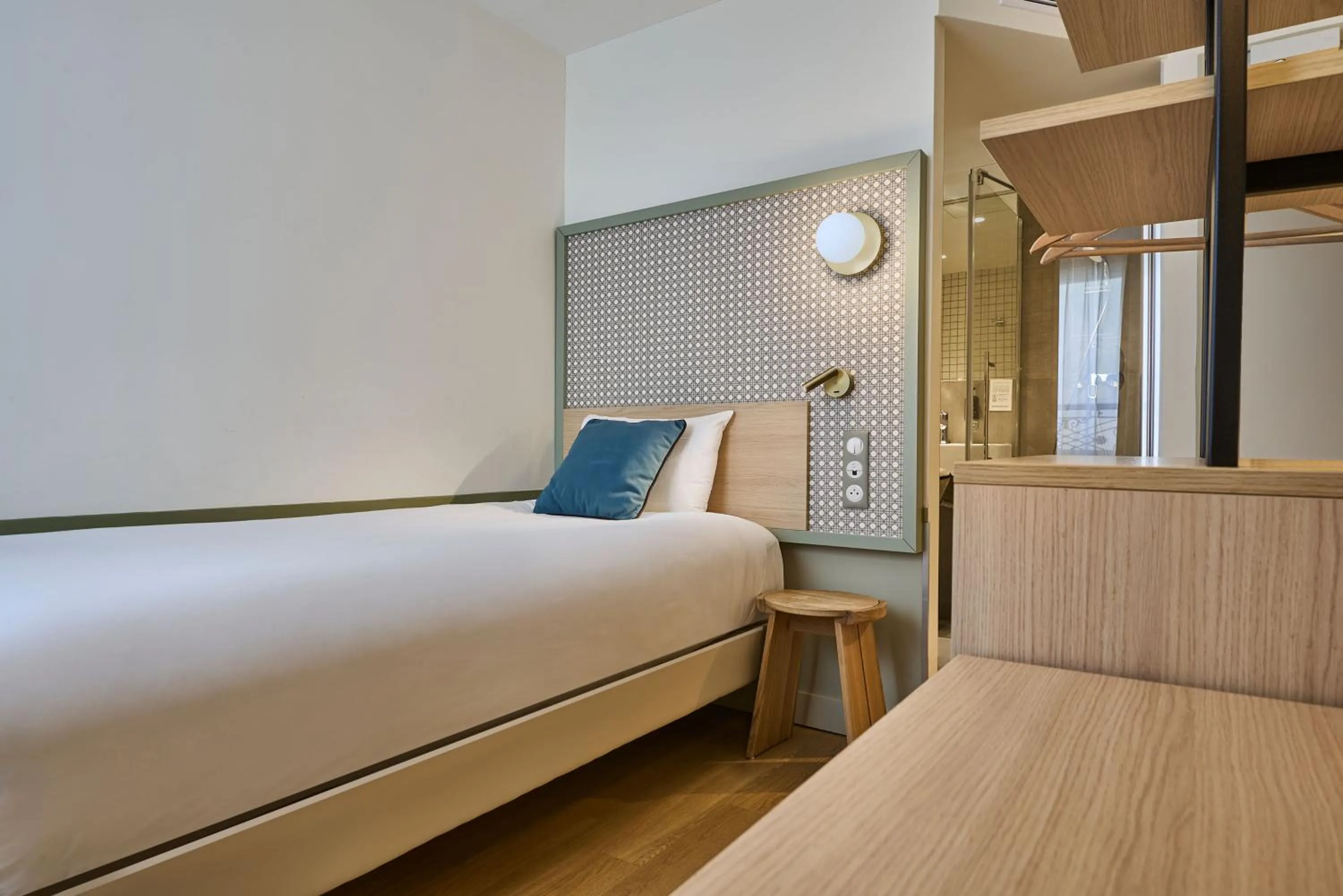 Bed in Hotel Cervantes by Happyculture