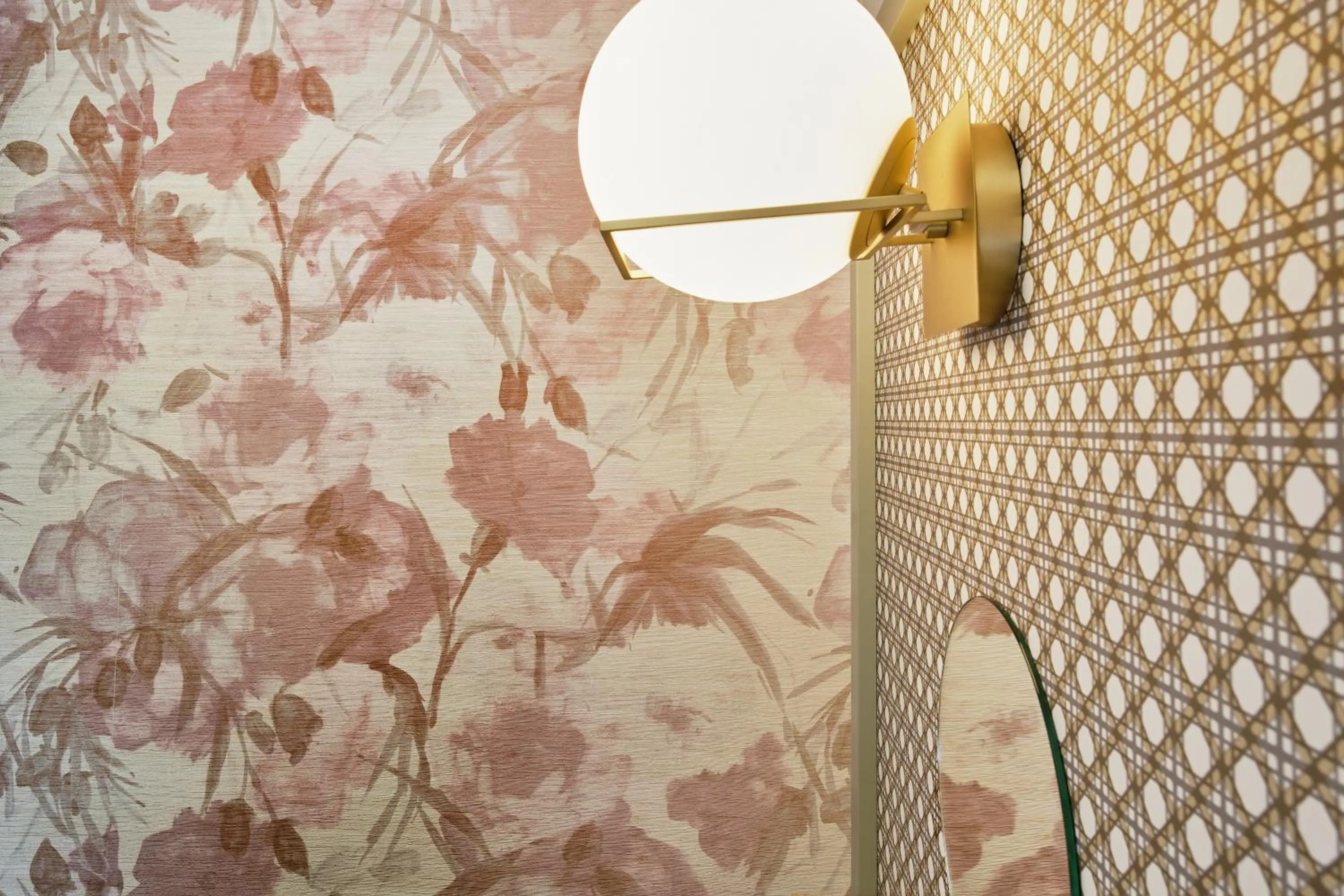 Hotel Cervantes by Happyculture