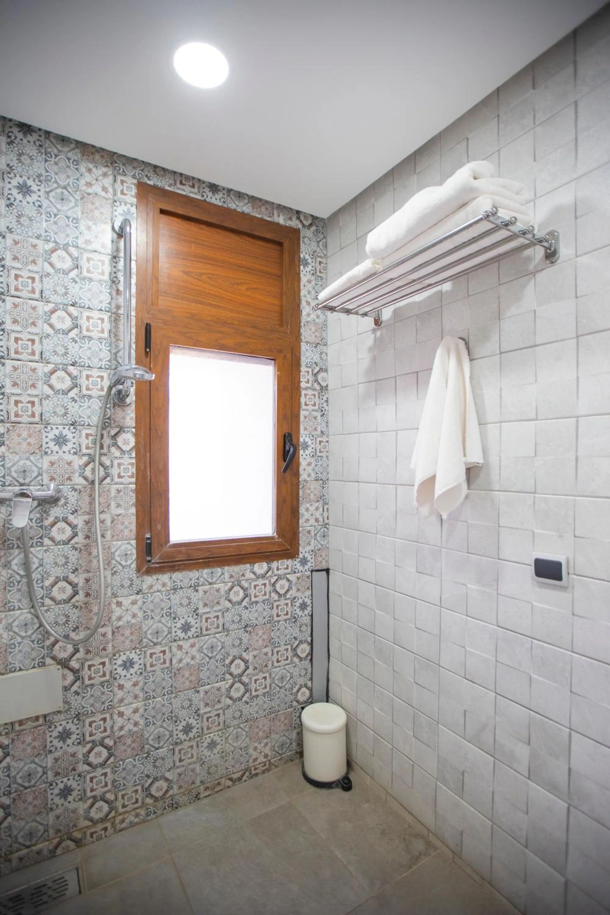 Shower in Dar Zayane