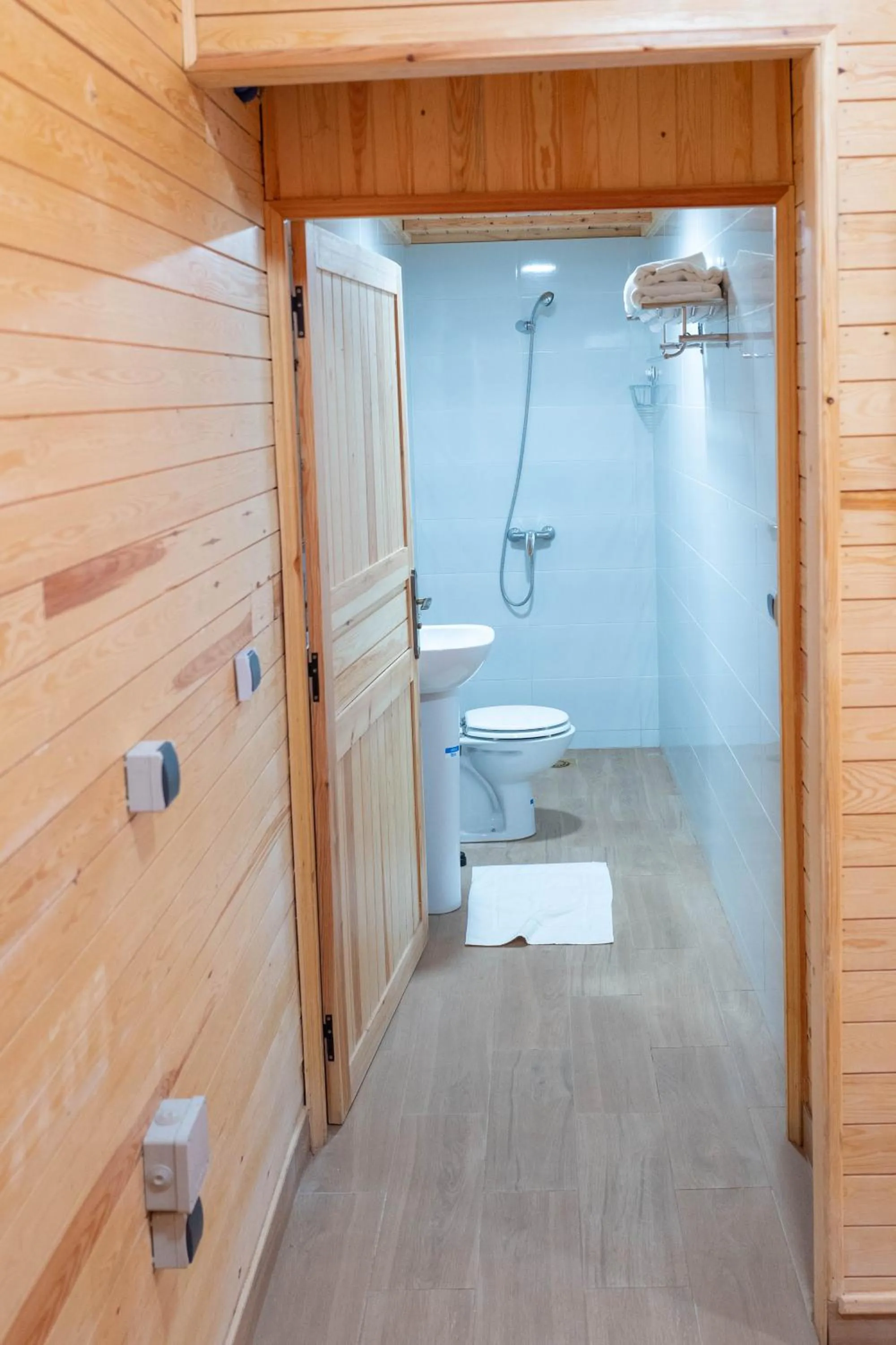 Shower in Dar Zayane