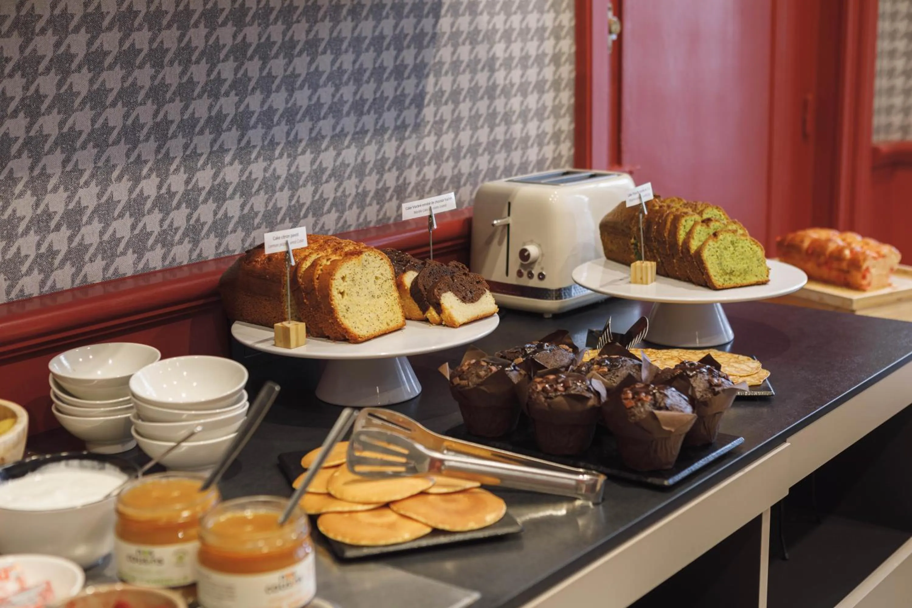 Breakfast in Hôtel de Noailles