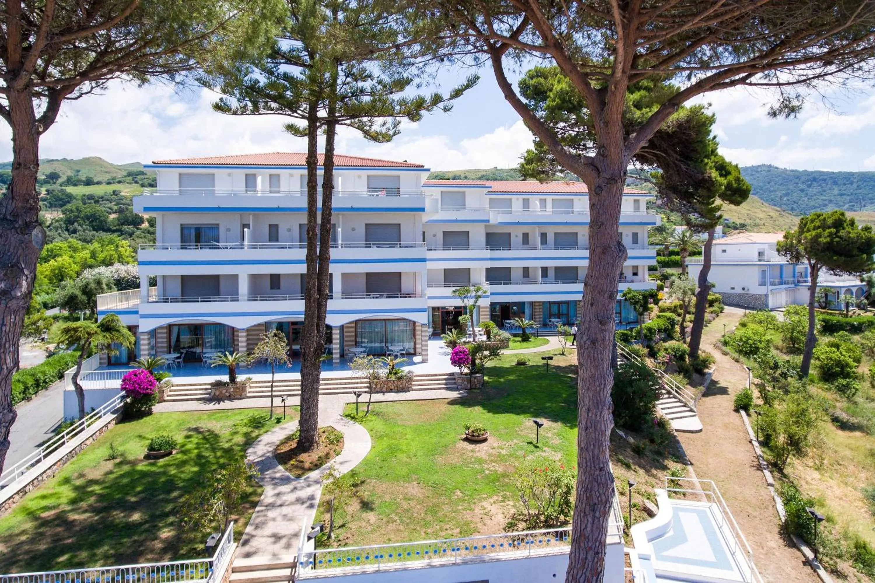 Property building in Hotel La Castellana