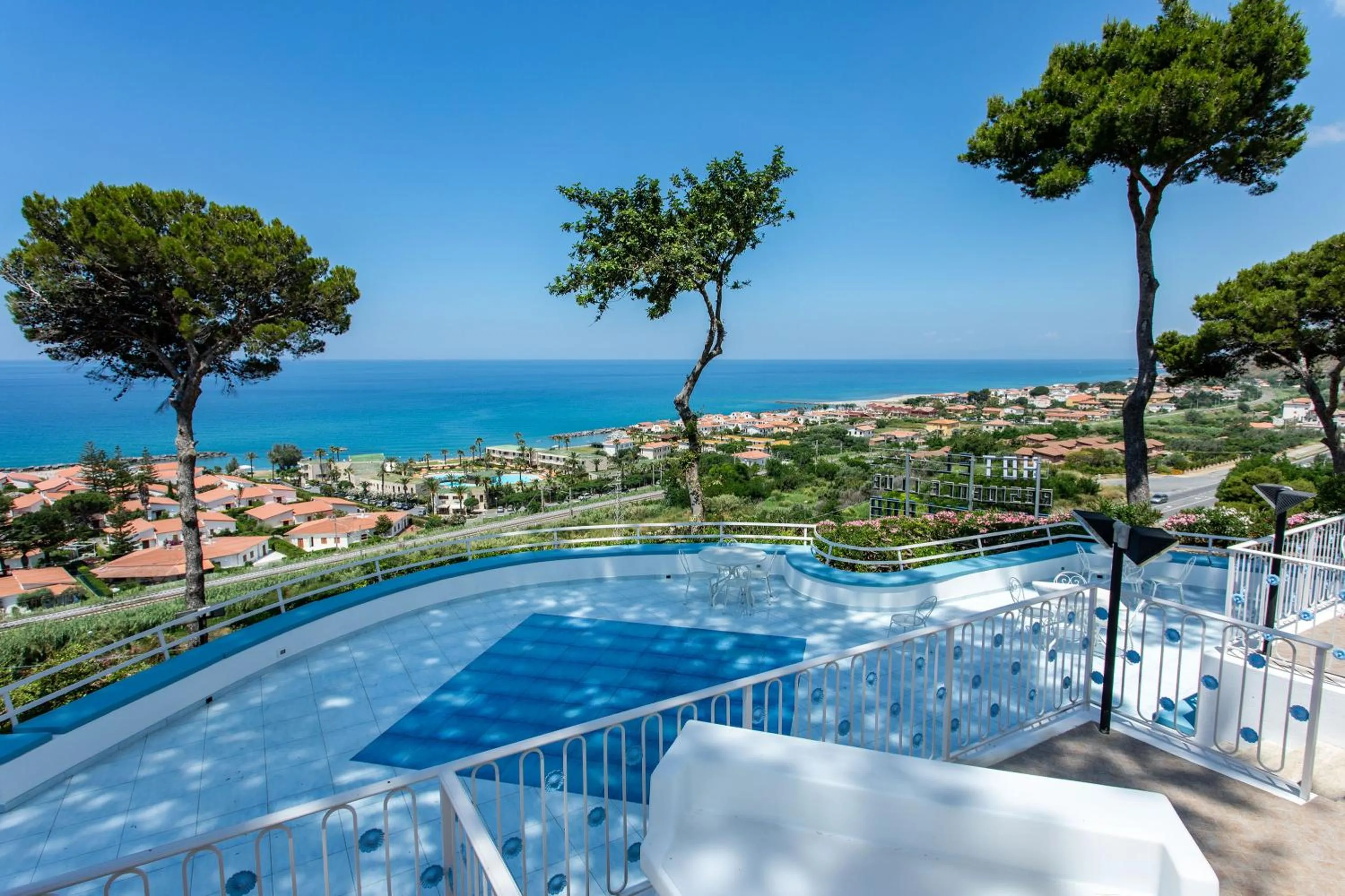 Sea view in Hotel La Castellana