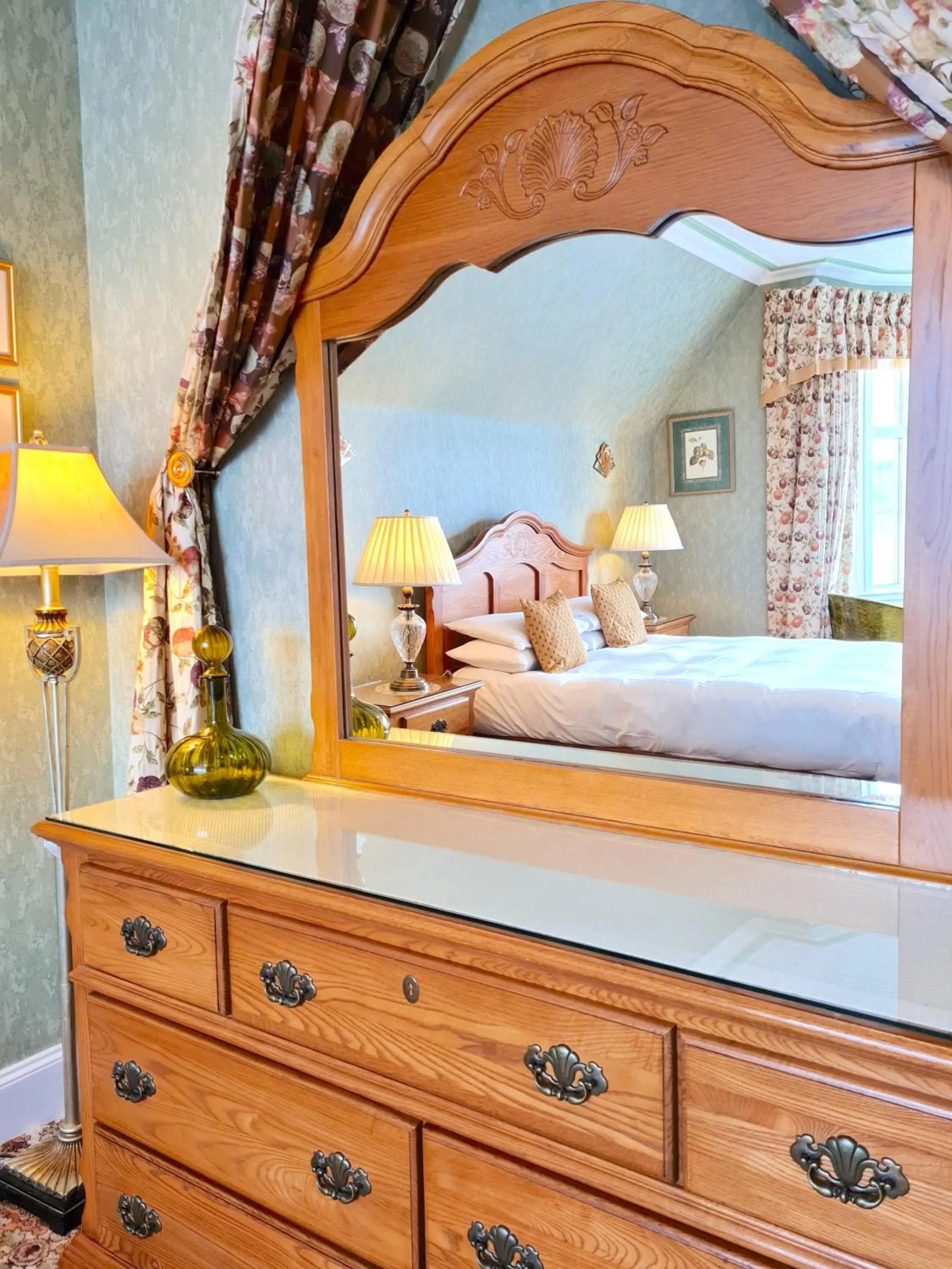 Sea view, Bed in Corriemar House