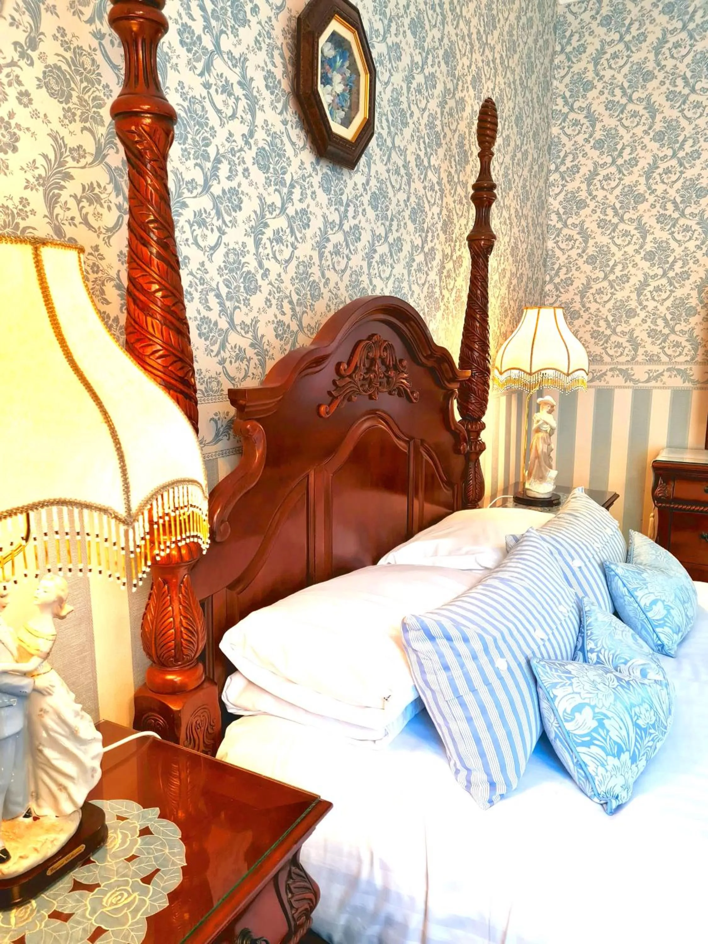 Bed in Corriemar House