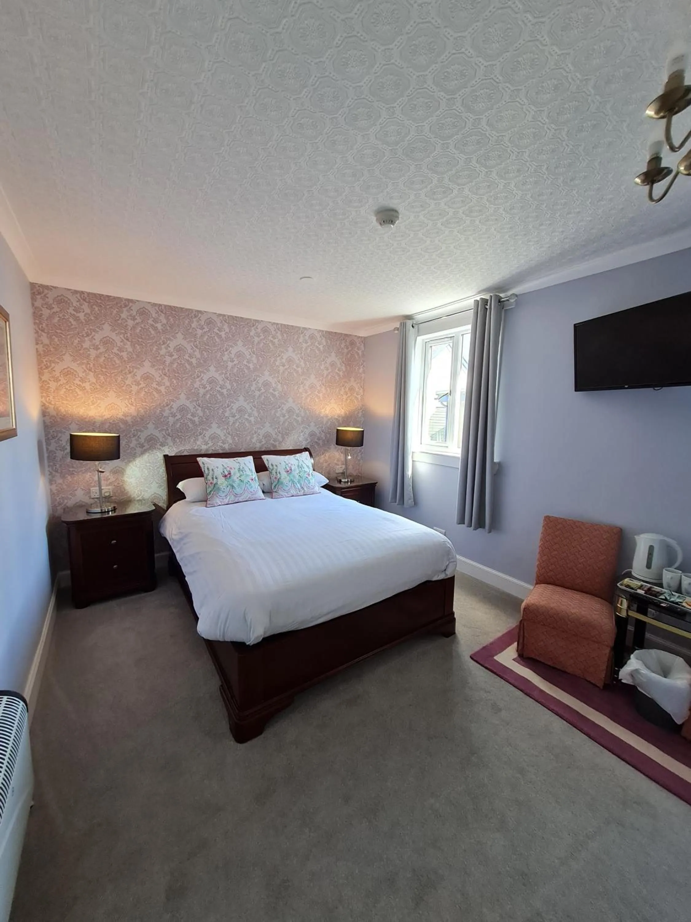 Bed in Corriemar House