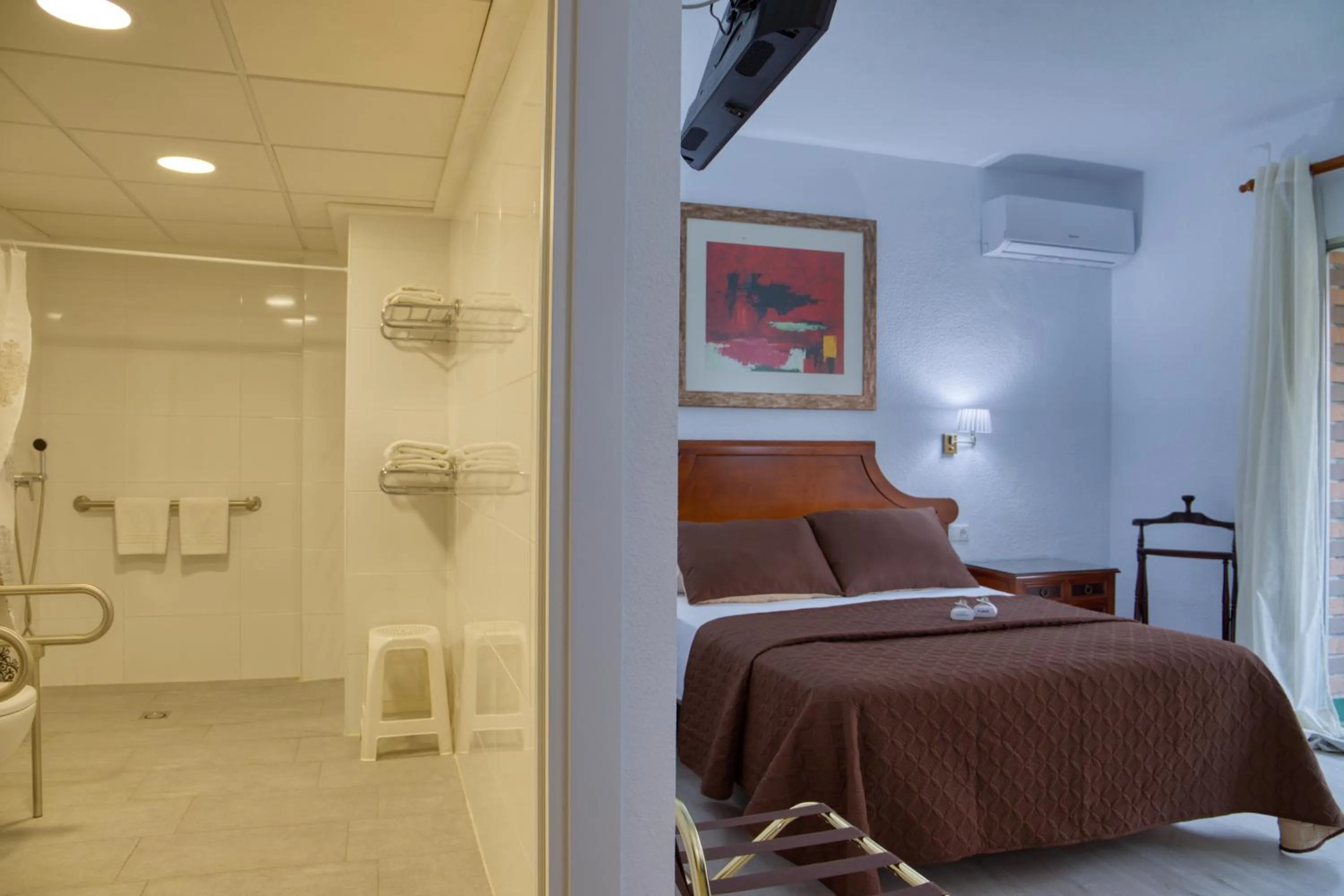 Bedroom, Bed in Hotel Polamar