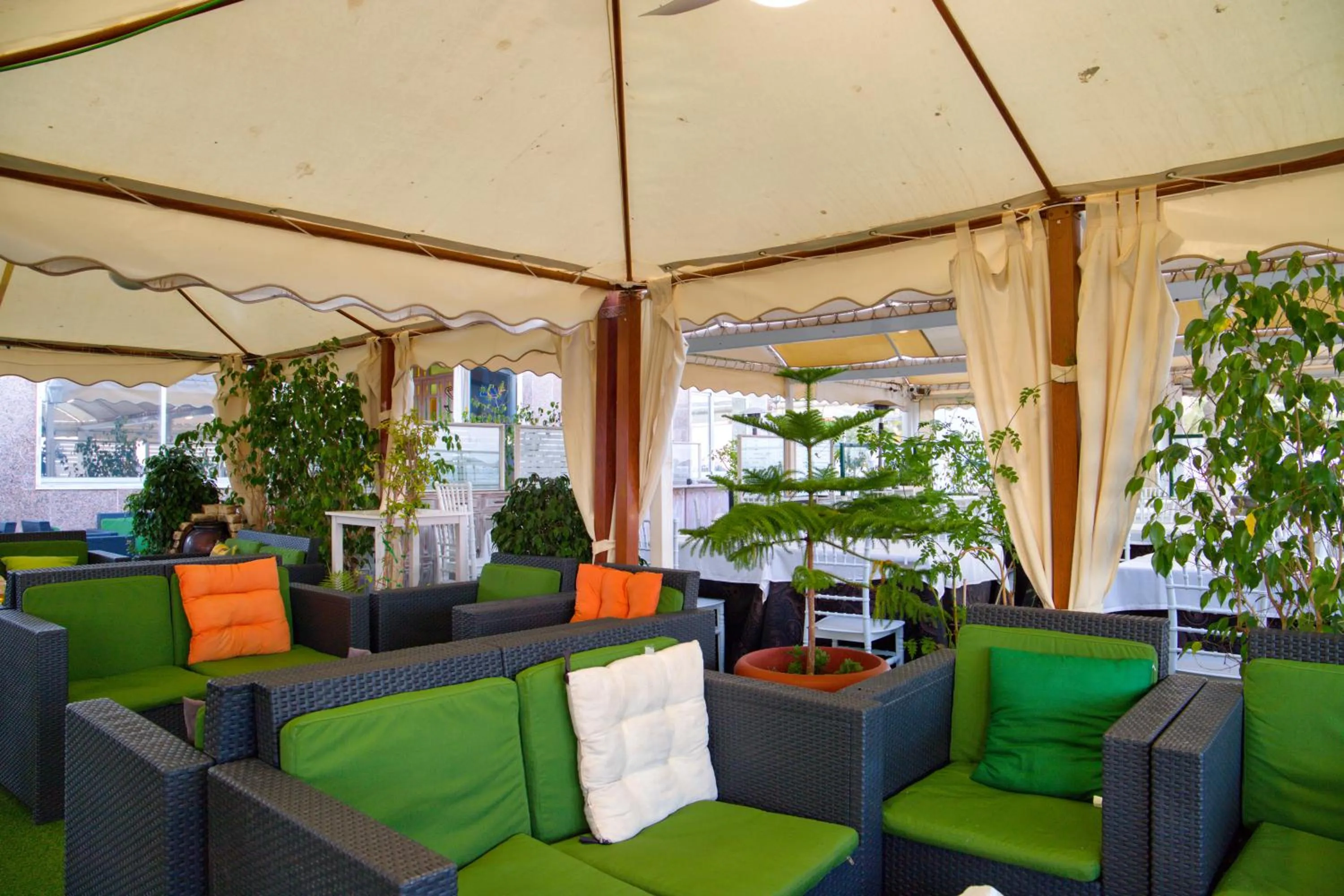 Seating area in Hotel Polamar