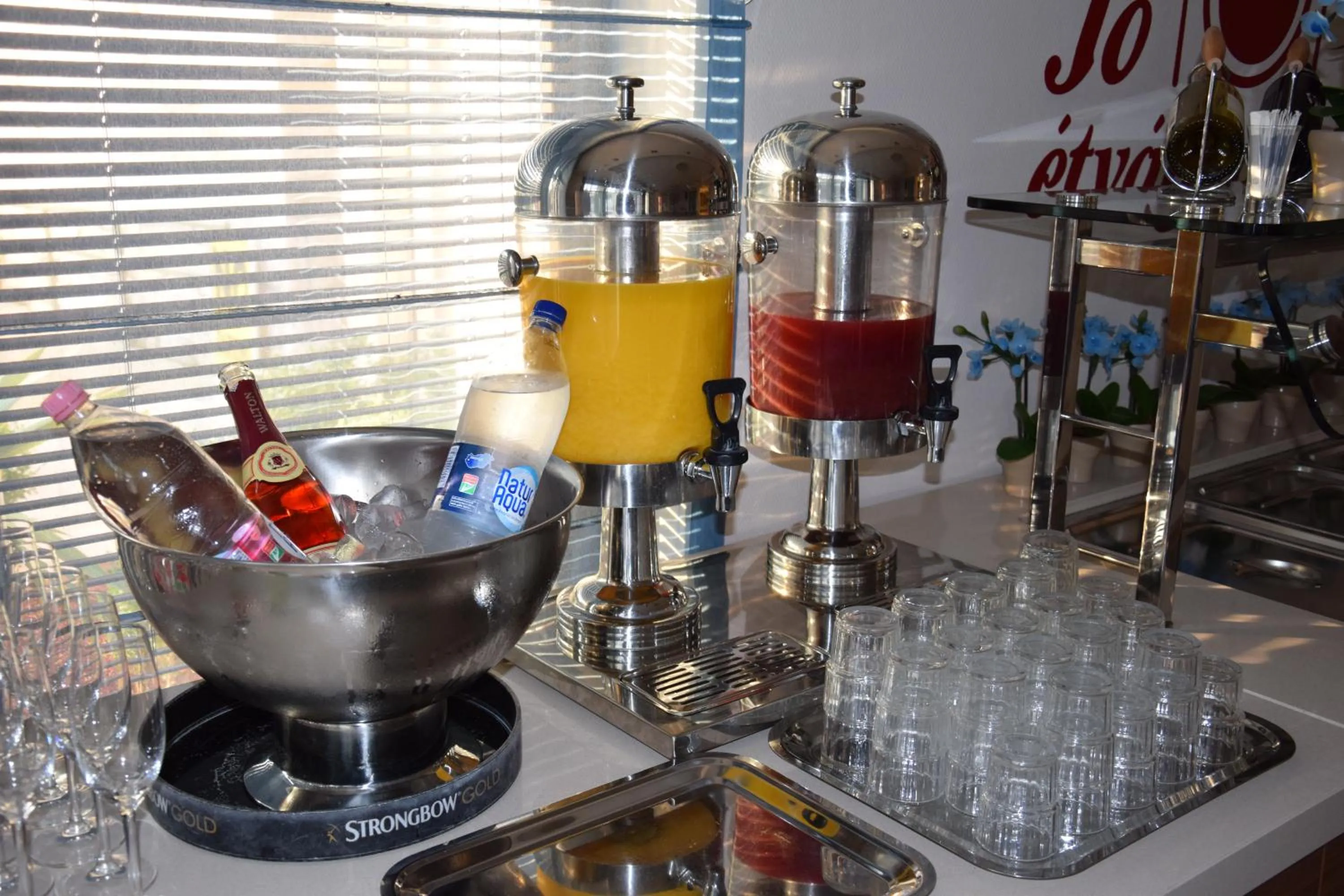 Buffet breakfast in Bükkös Hotel & Spa