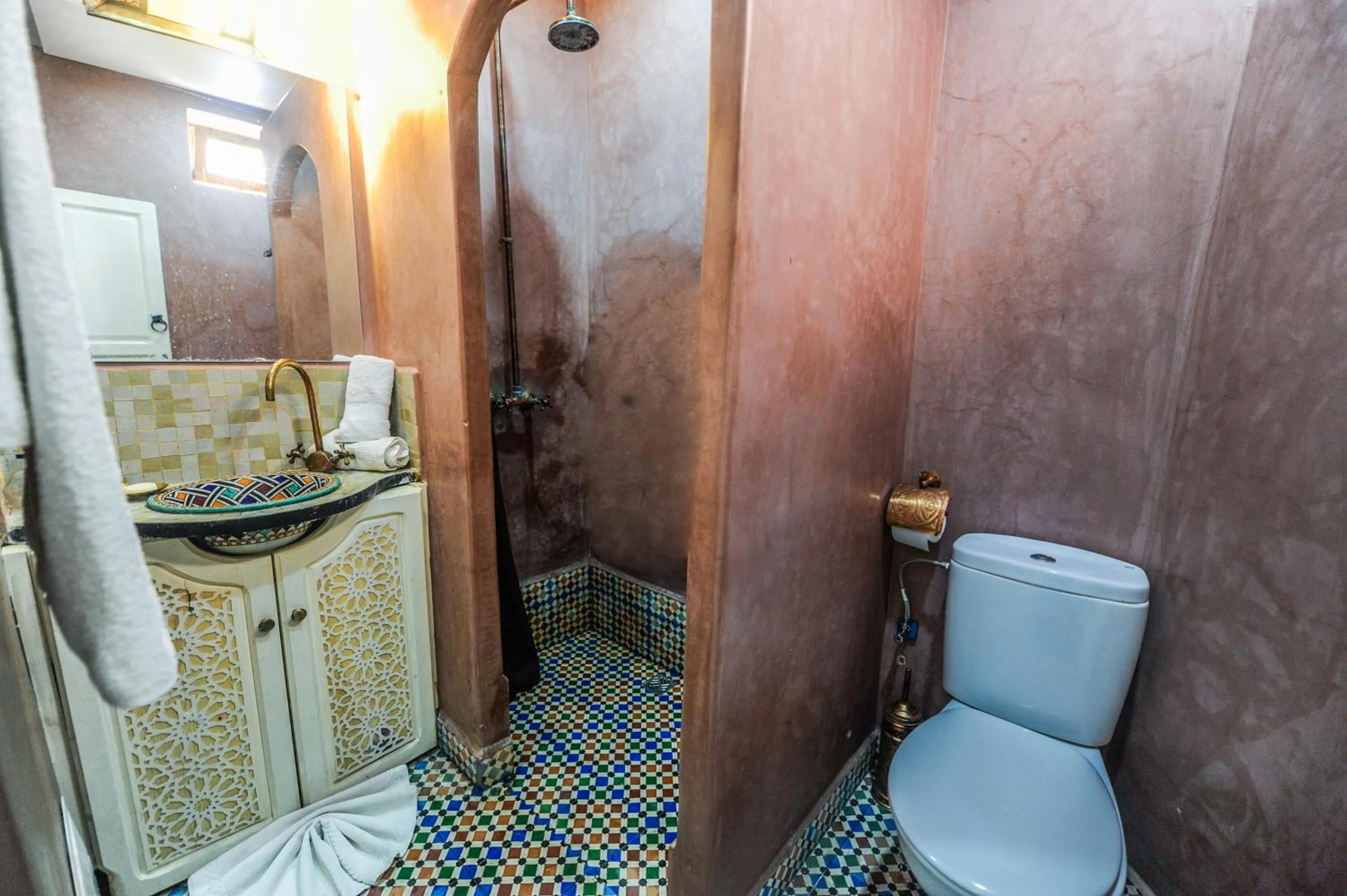 Bathroom in Riad Milouda